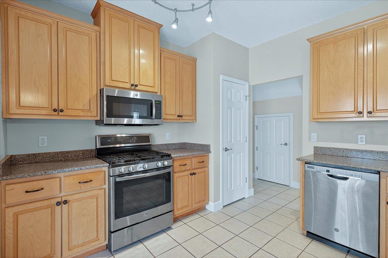 227 Waynard Way, Tallahassee, Texas image 11