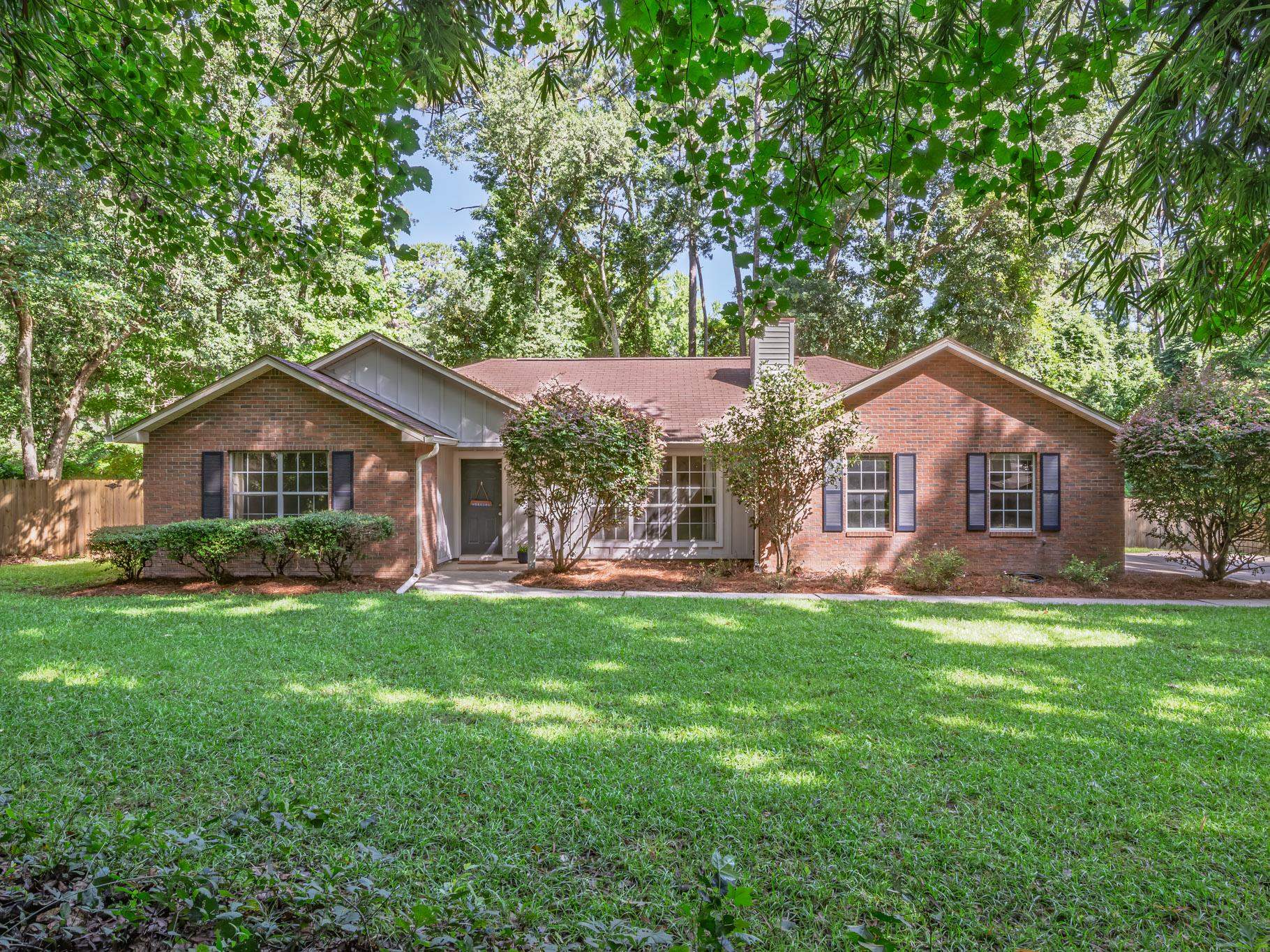 1620 Cherry Hill Lane, Tallahassee, Texas image 1