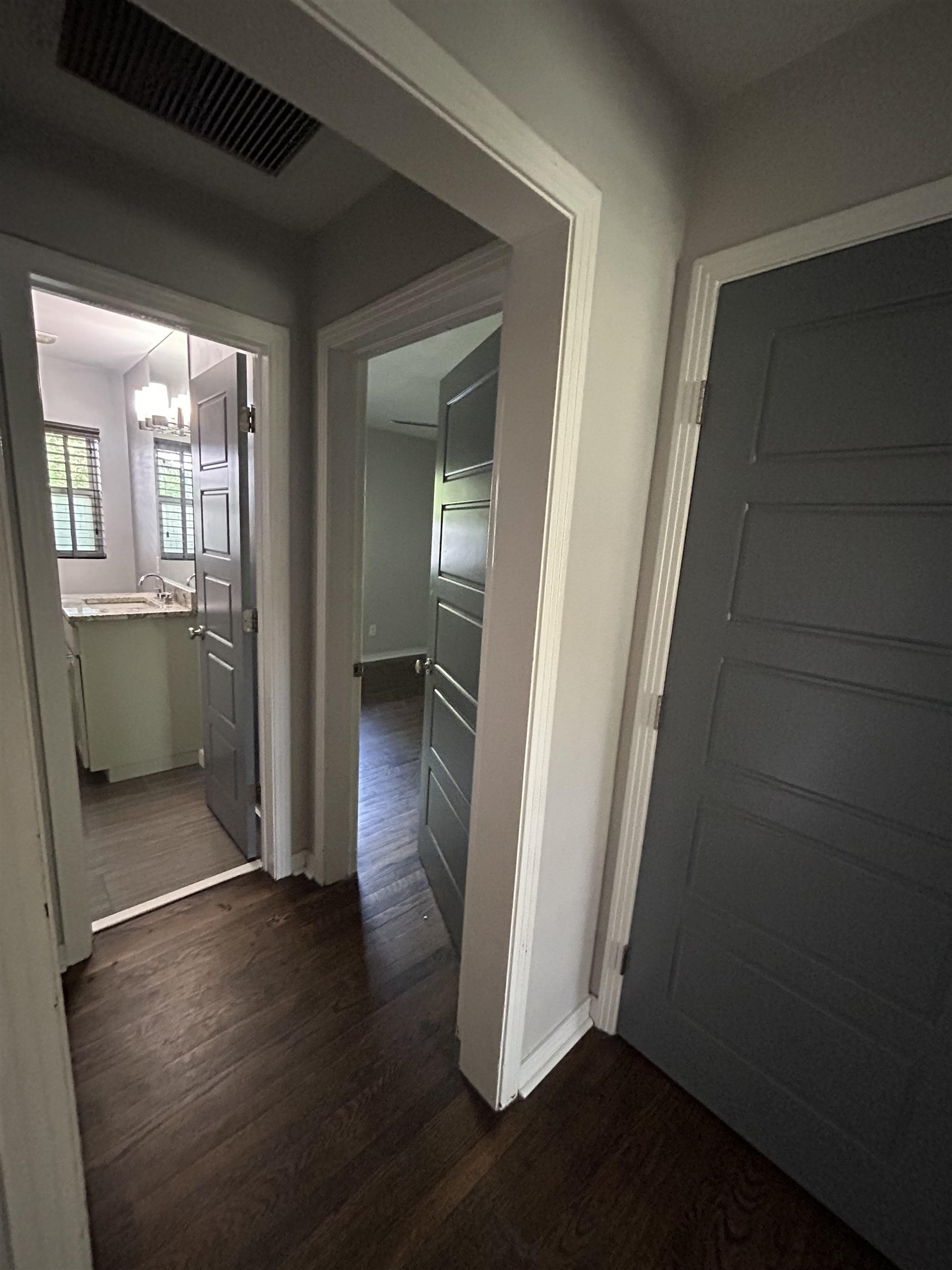 2111 Gibbs Drive, Tallahassee, Florida image 24