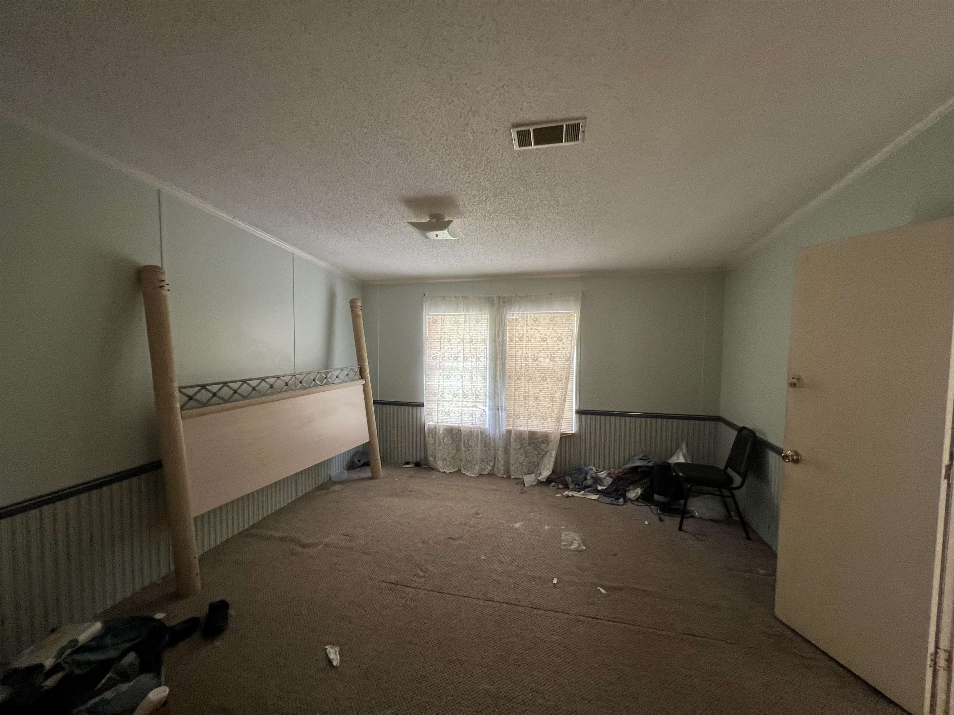 195 E Meadow Road, Monticello, Texas image 12