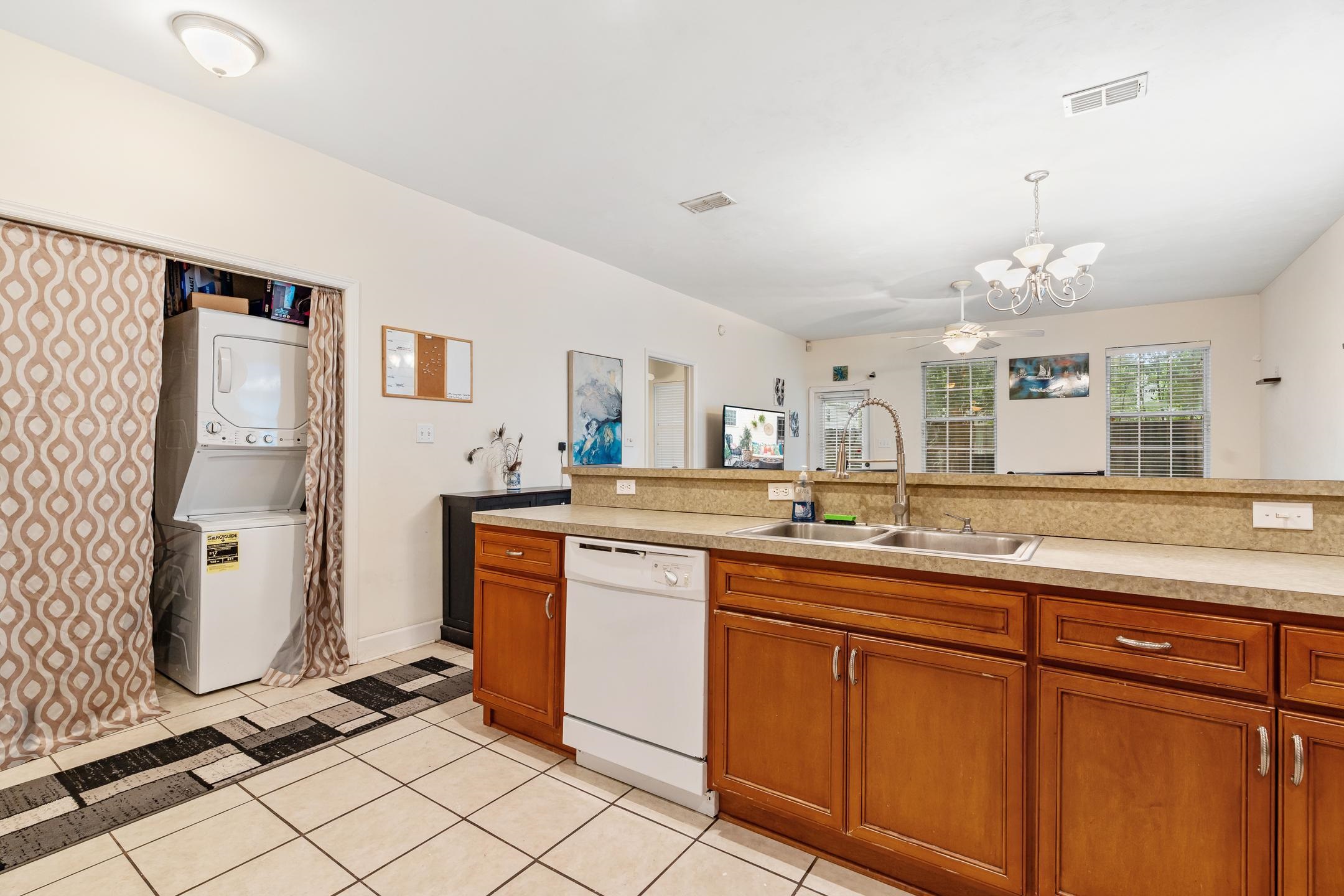 762 Brooke Manor Drive, Tallahassee, Florida image 10