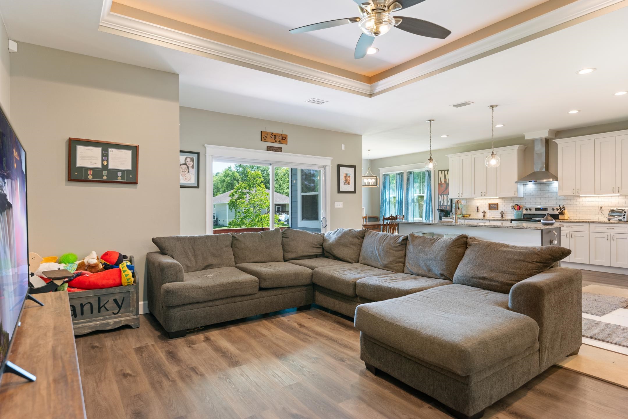 1905 Shady Oaks Drive, Tallahassee, Texas image 11