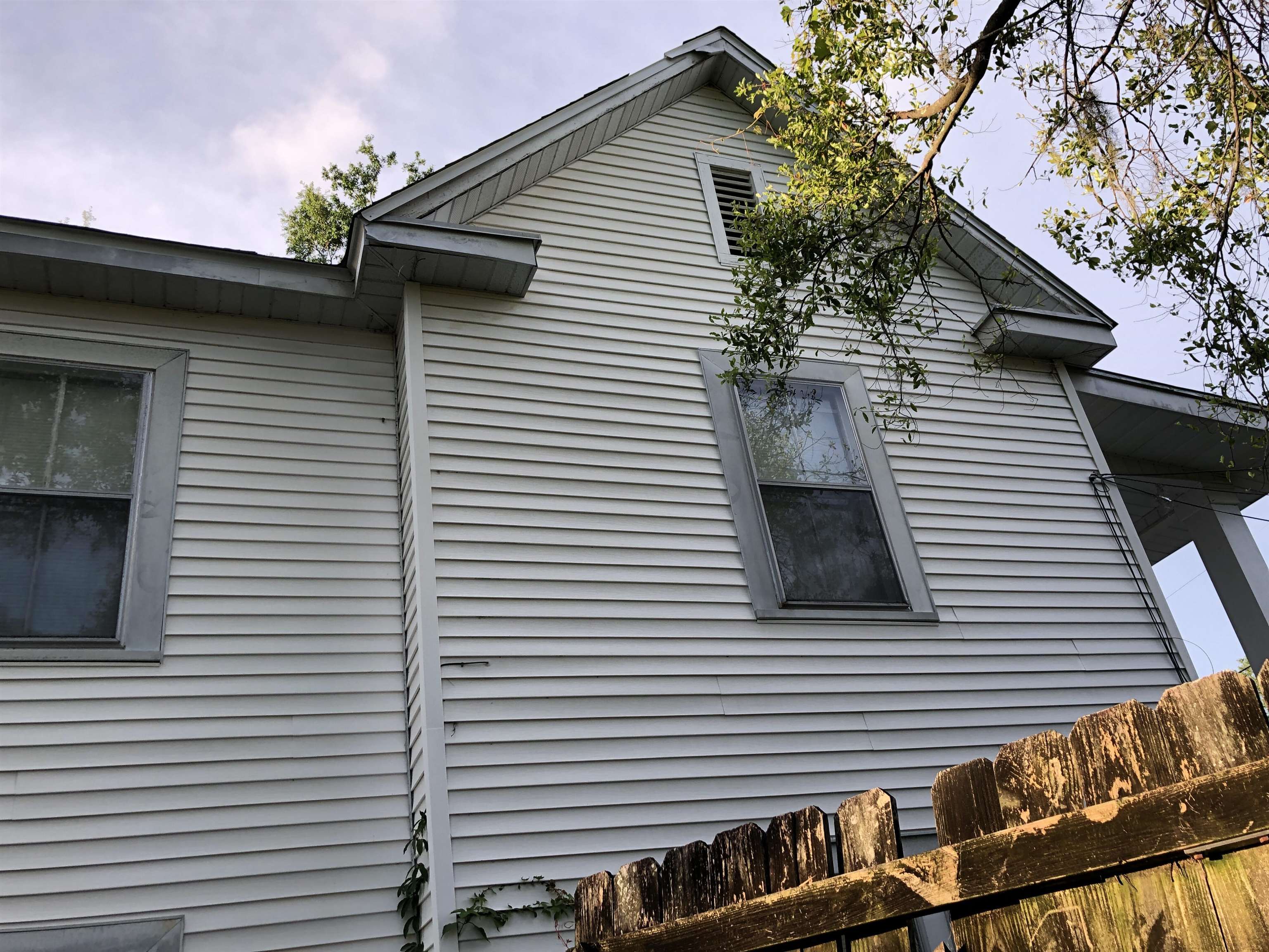 146 SE Pope Avenue, Madison, Texas image 7