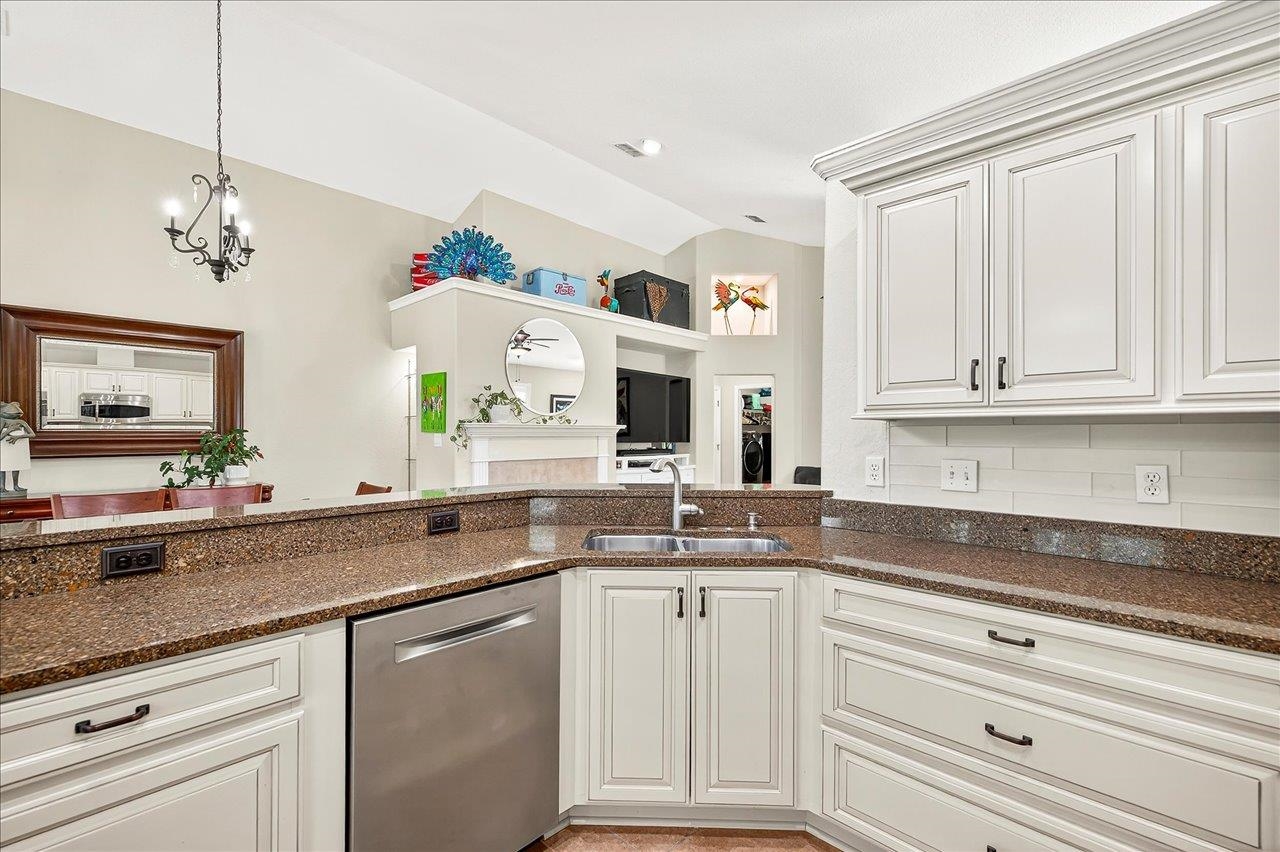 4901 Park View Court, Tallahassee, Florida image 14