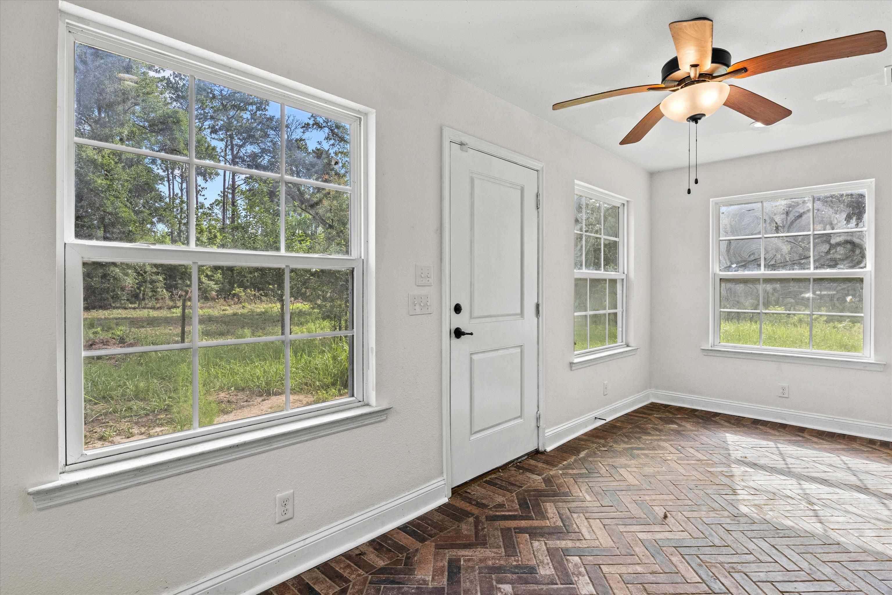 347 Bert Thomas Lane, Crawfordville, Texas image 3
