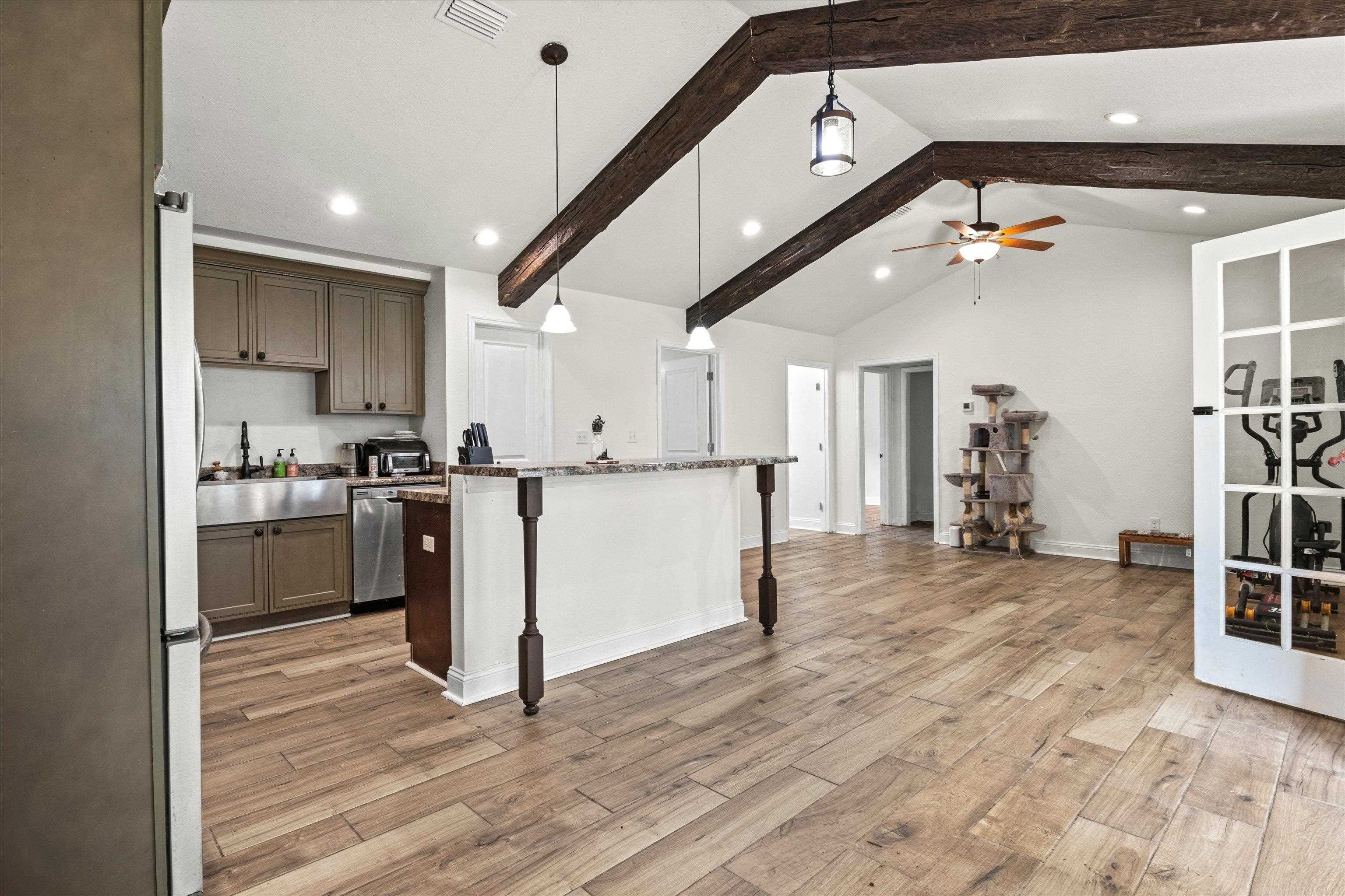 347 Bert Thomas Lane, Crawfordville, Texas image 6