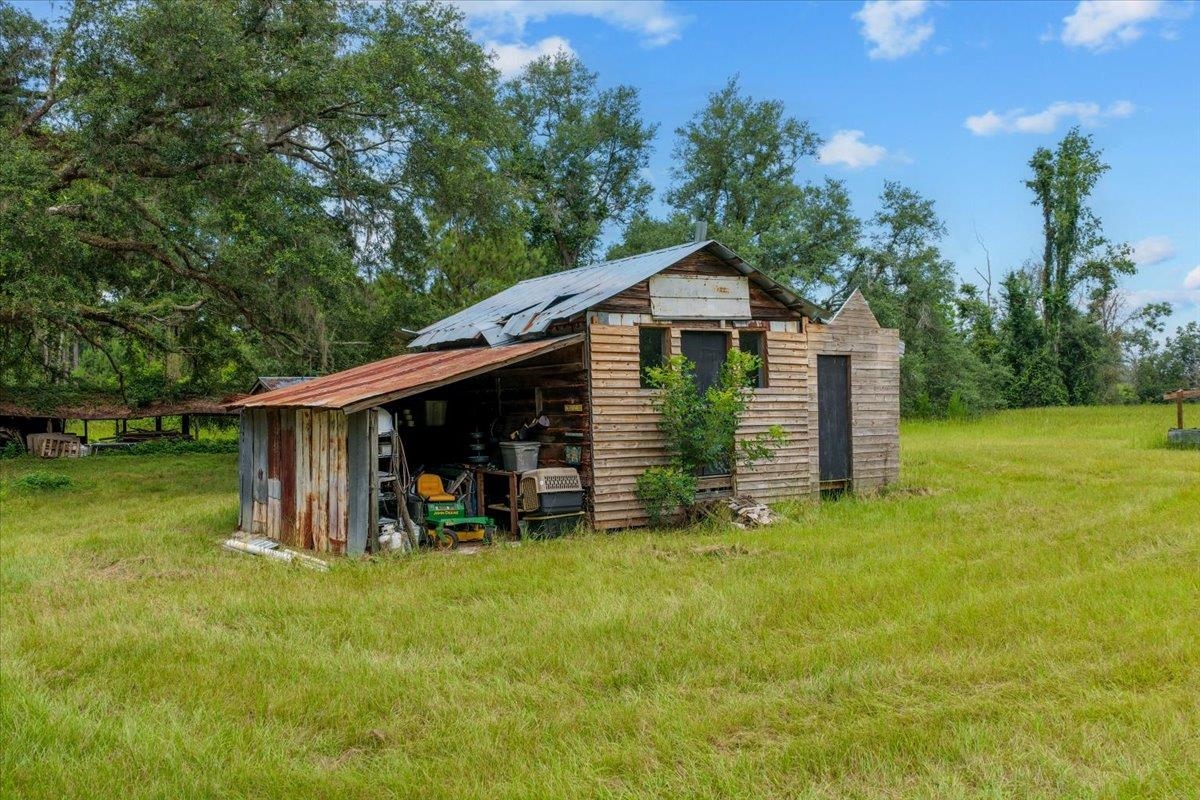 837 NE Raspberry Way, Pinetta, Florida image 7