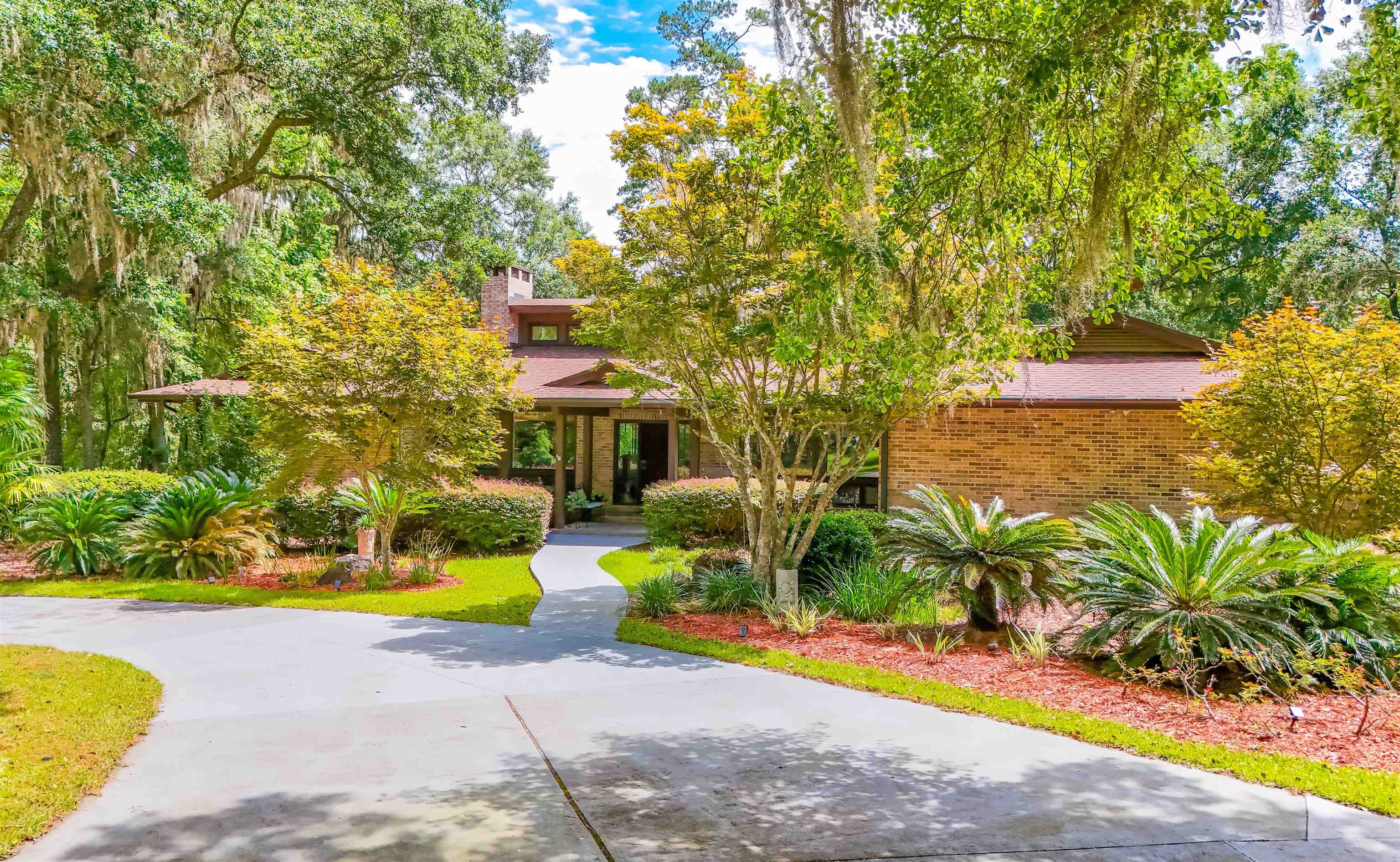 9257 Shady Crest Lane, Tallahassee, Florida image 3
