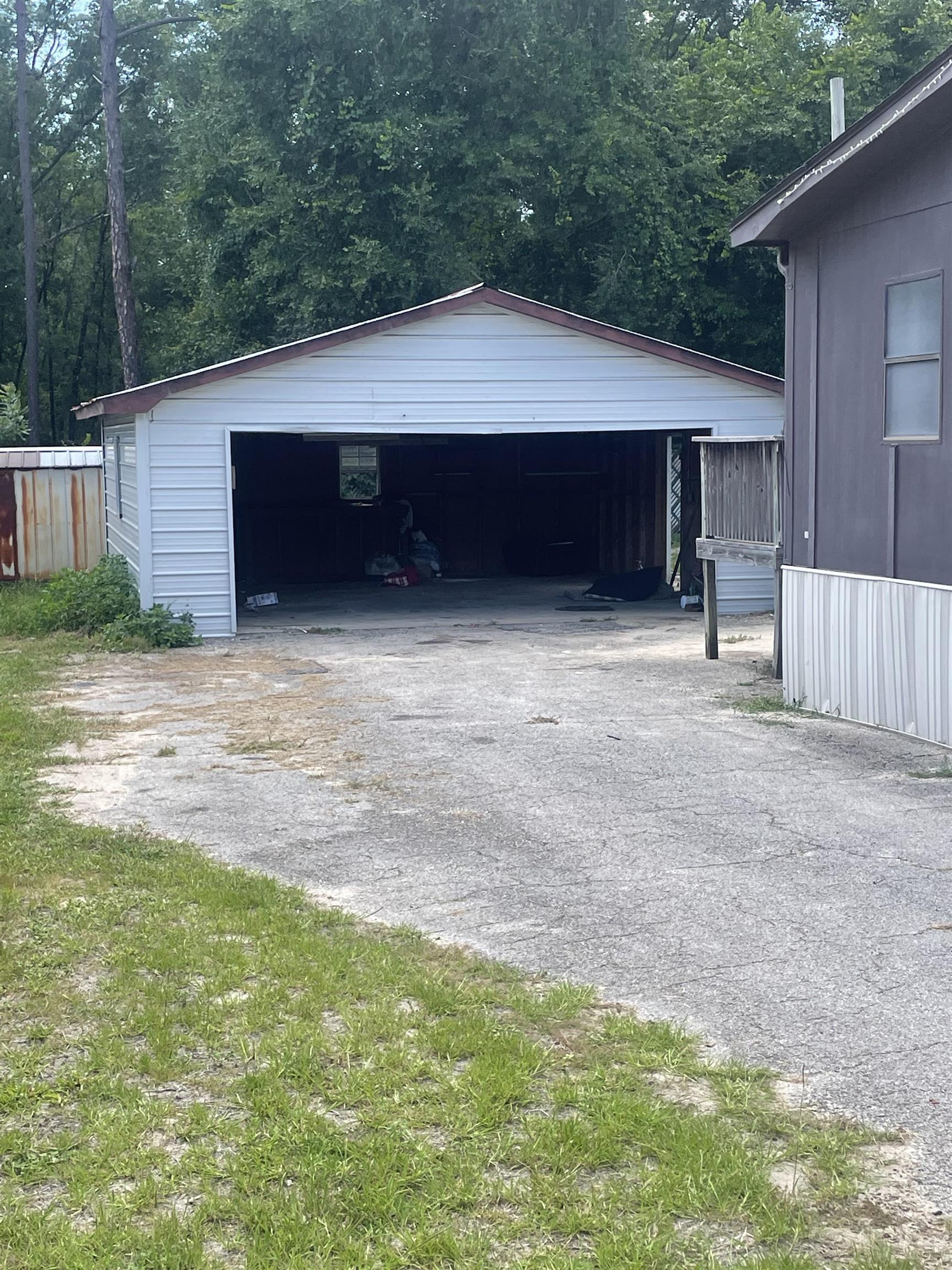 240 Francis Maples Drive, Tallahassee, Florida image 2