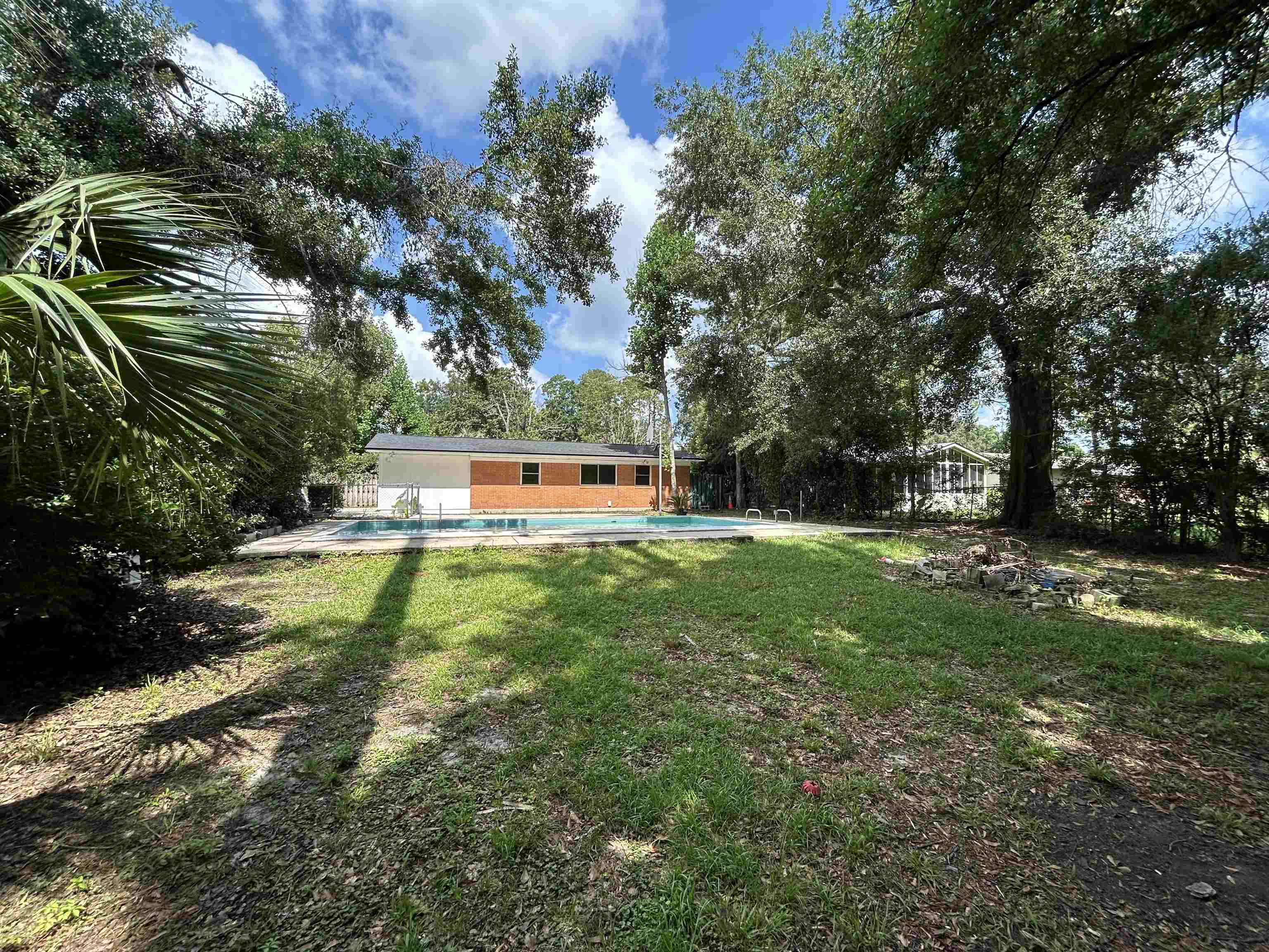 821 Essex Drive, Tallahassee, Florida image 27