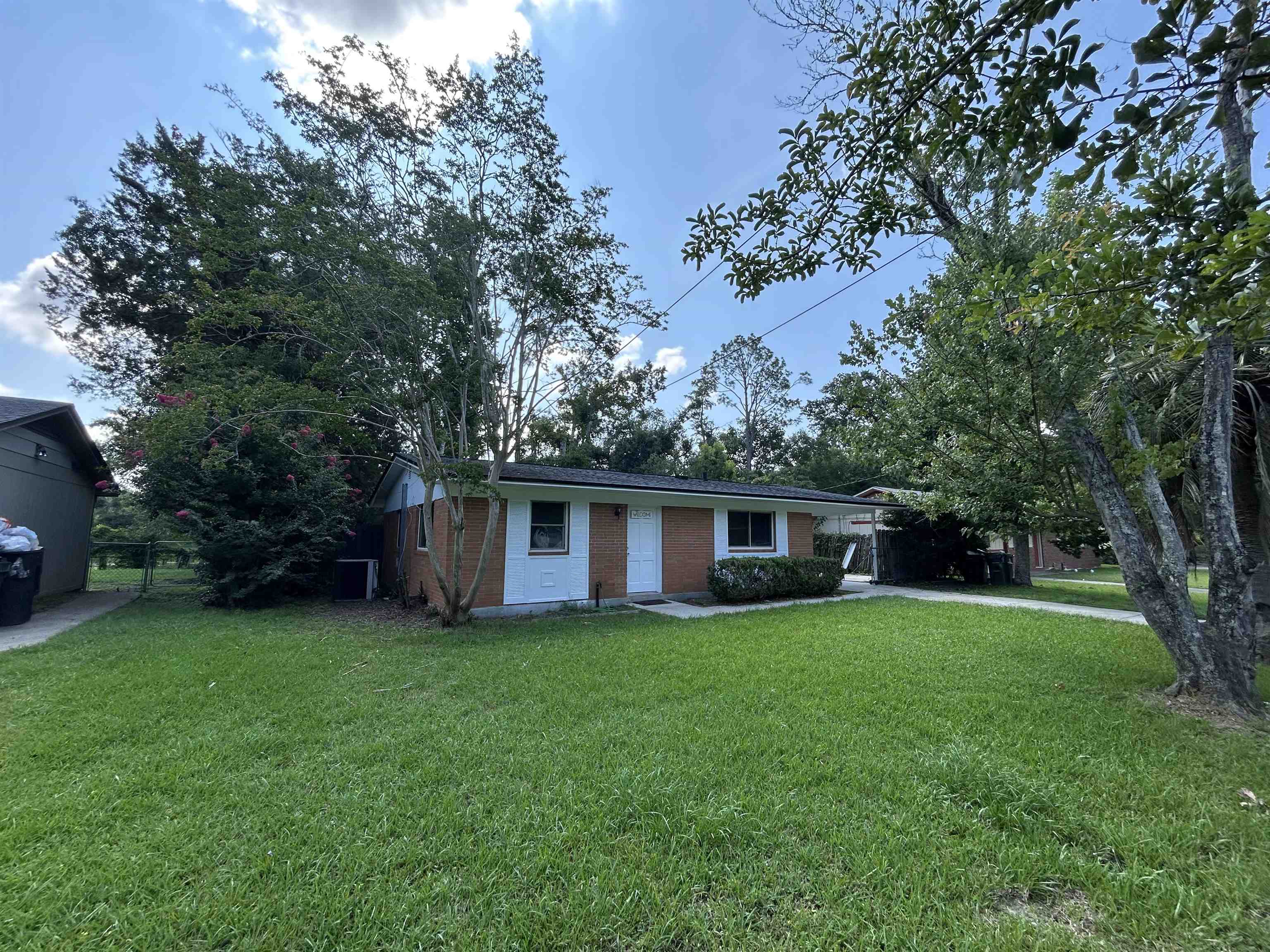 821 Essex Drive, Tallahassee, Florida image 3