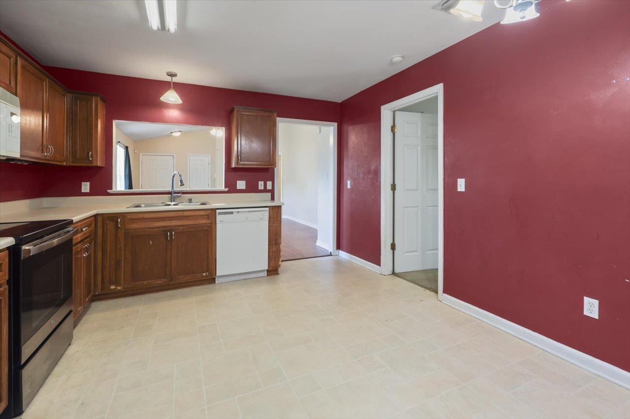 2689 Fairmount Lane, Tallahassee, Florida image 12