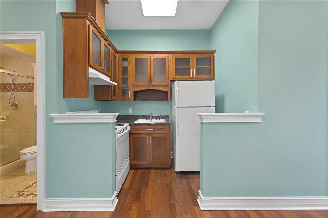 2128 Drayton Drive, Tallahassee, Florida image 39