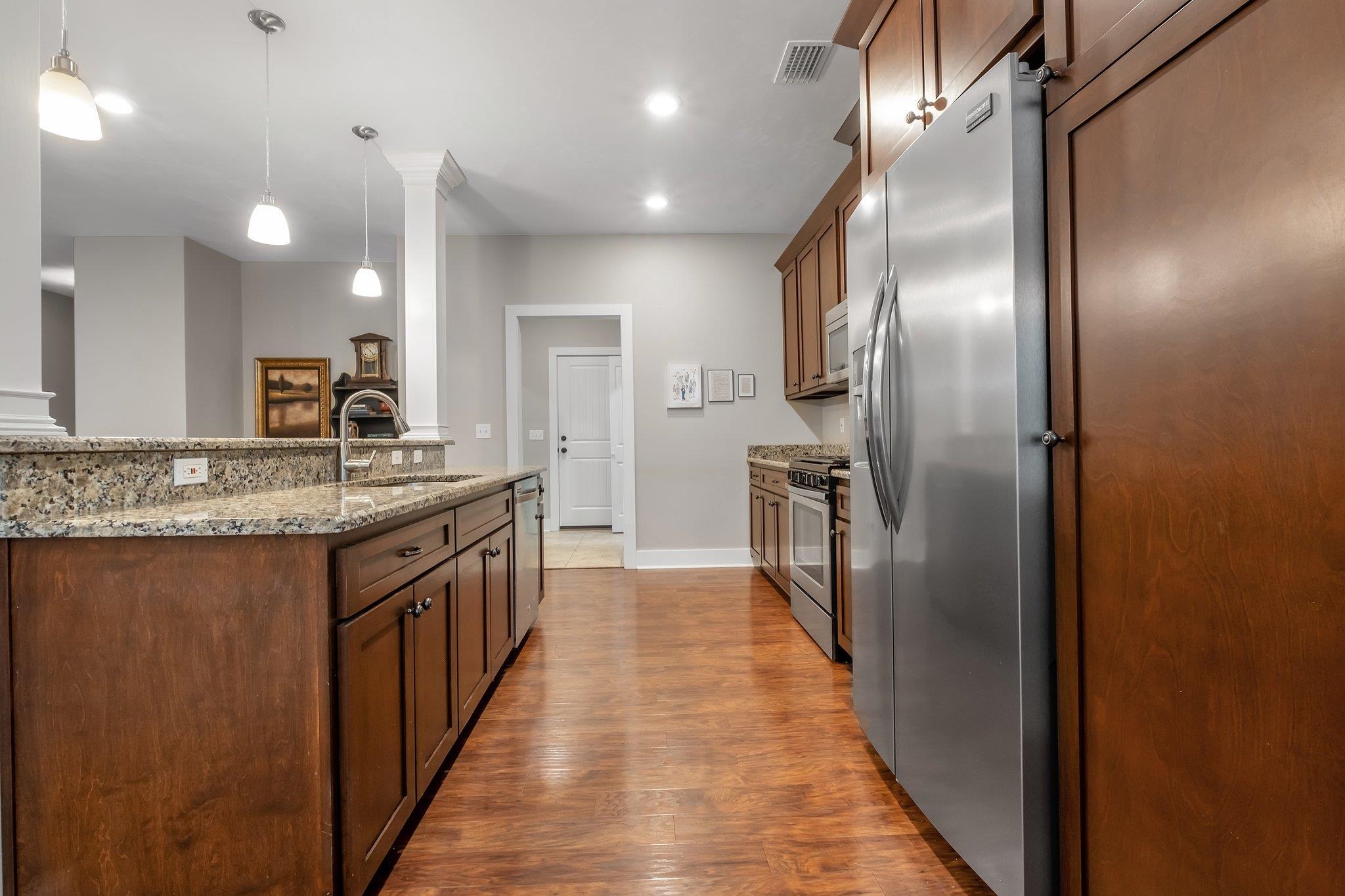 8033 E Briarcreek Road, Tallahassee, Texas image 14