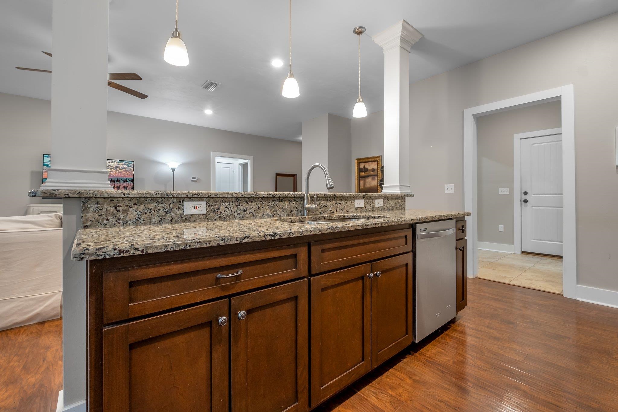 8033 E Briarcreek Road, Tallahassee, Texas image 15