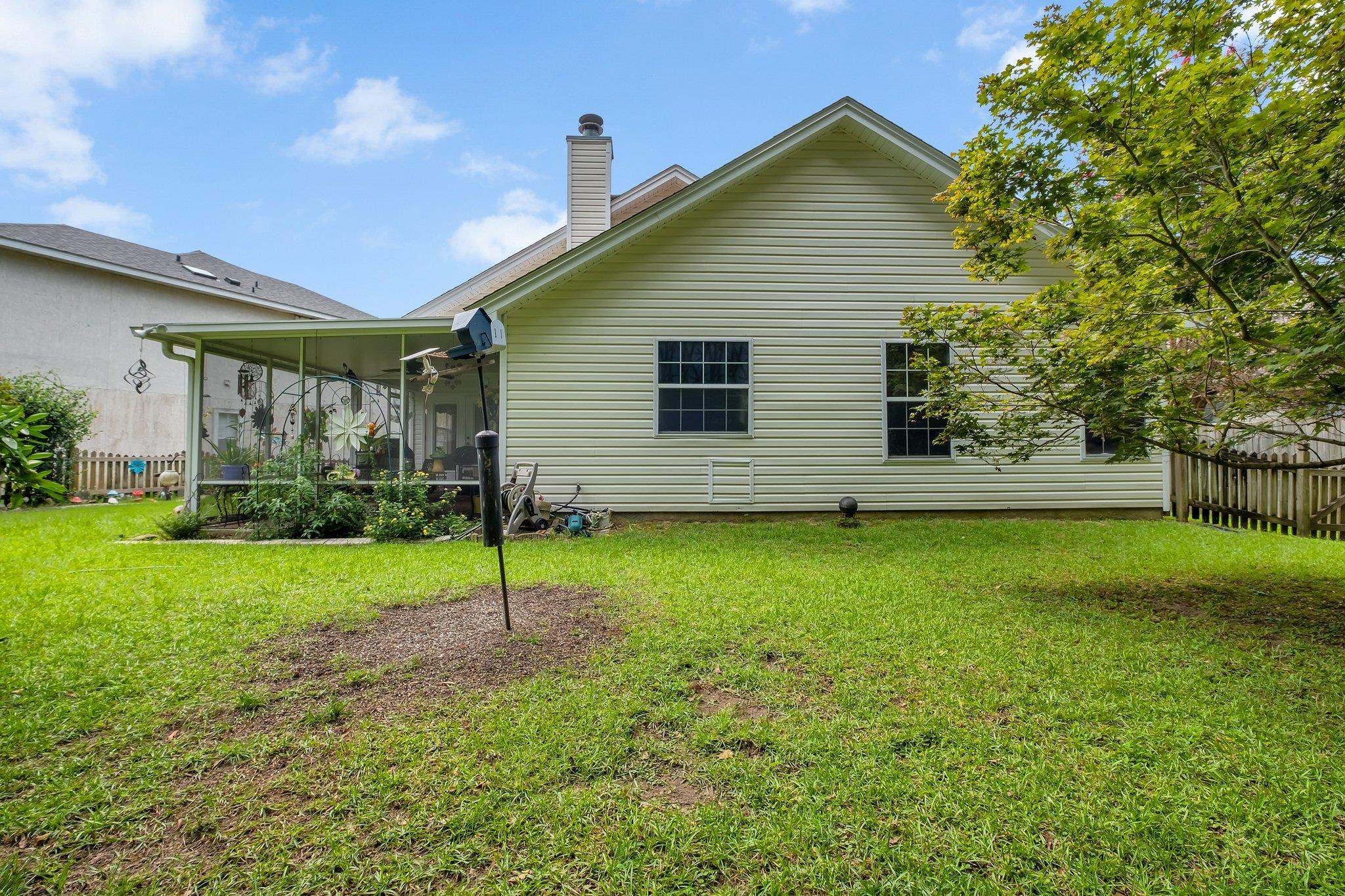 1623 Berry Hill Court, Tallahassee, Texas image 23