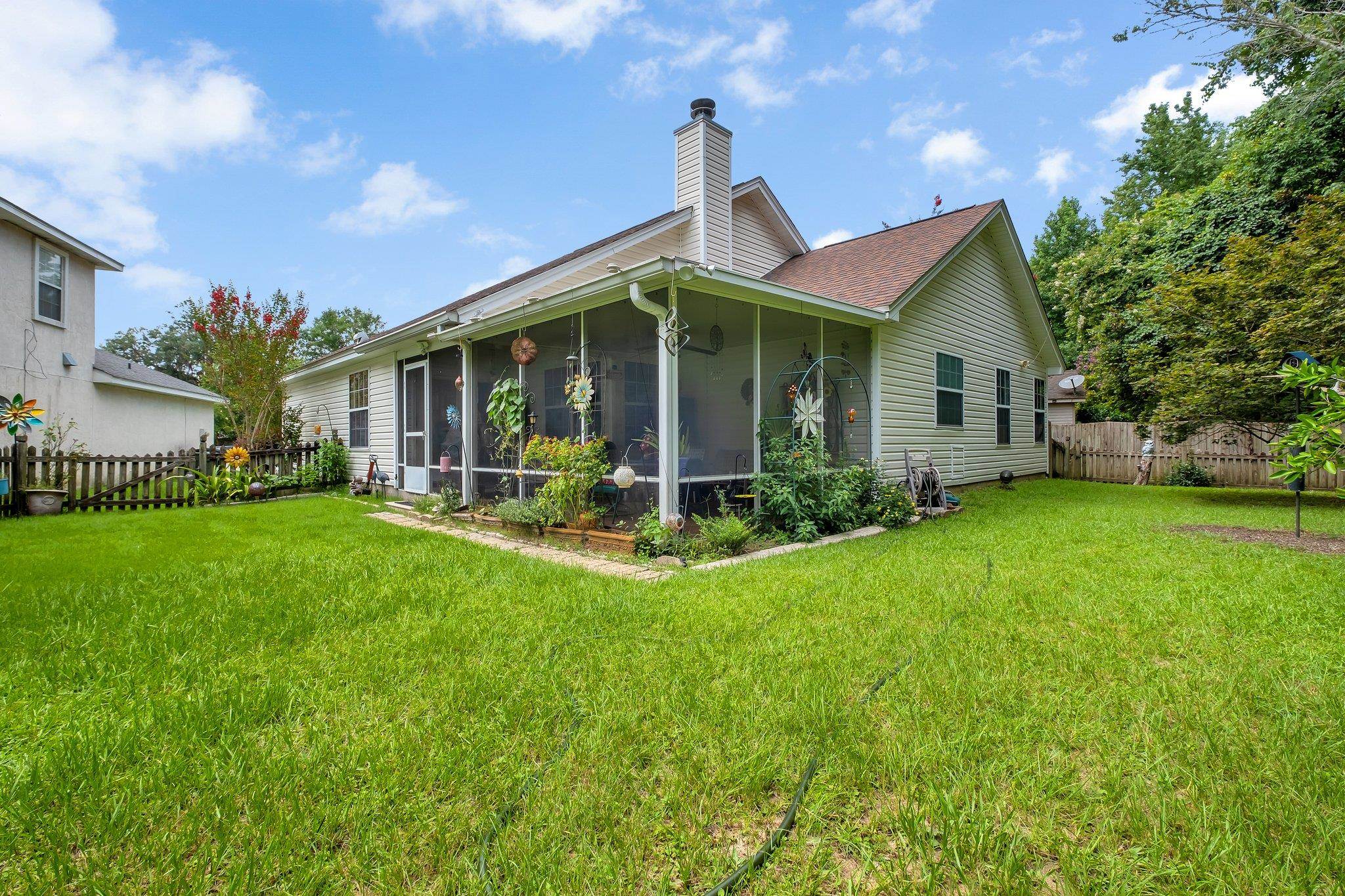 1623 Berry Hill Court, Tallahassee, Texas image 24