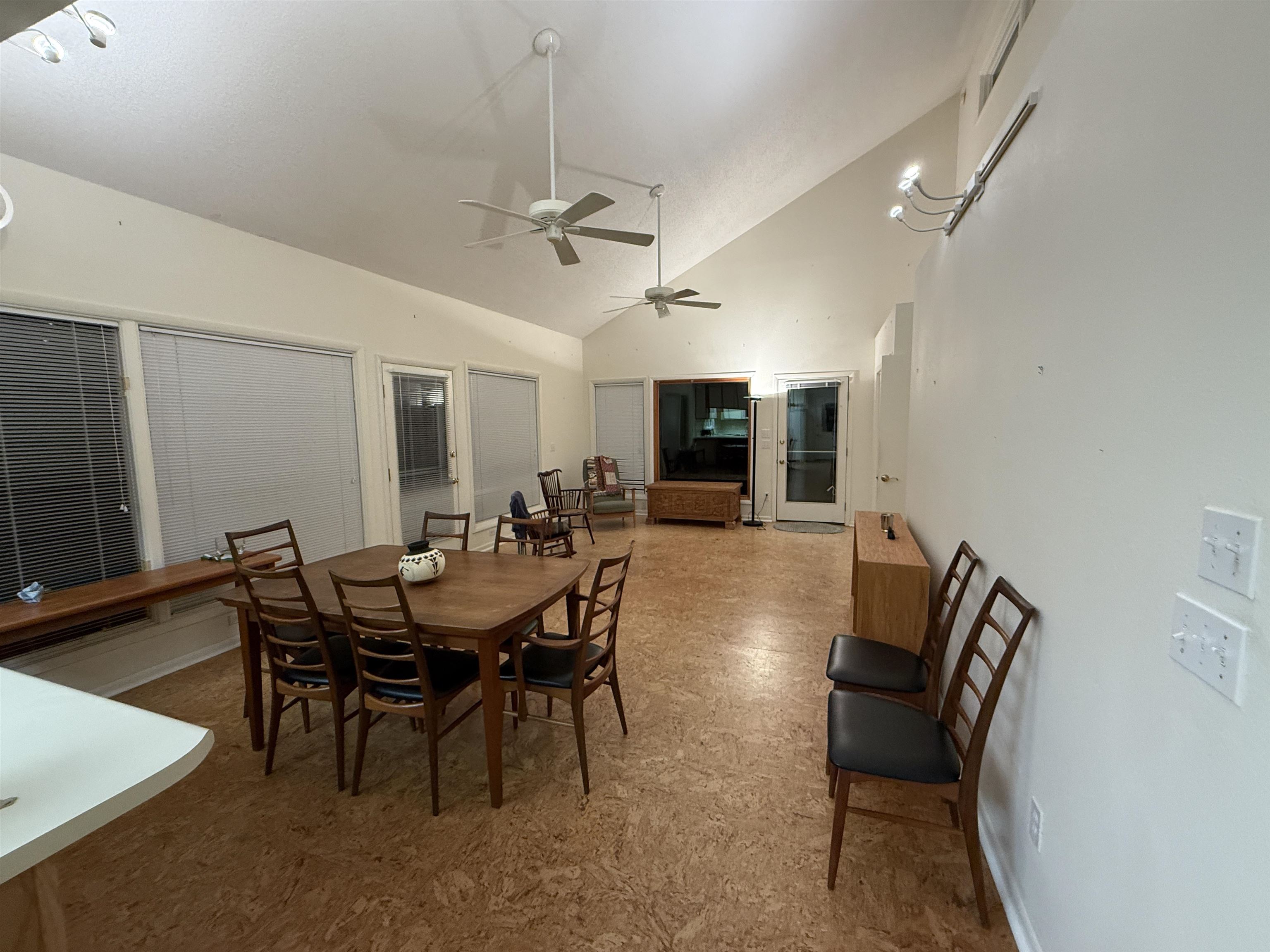 9497 Gamble Road, Monticello, Texas image 1