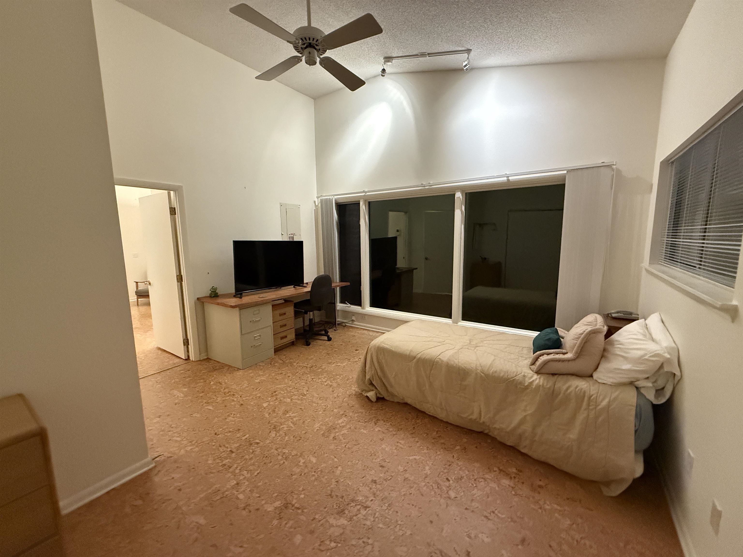9497 Gamble Road, Monticello, Texas image 2