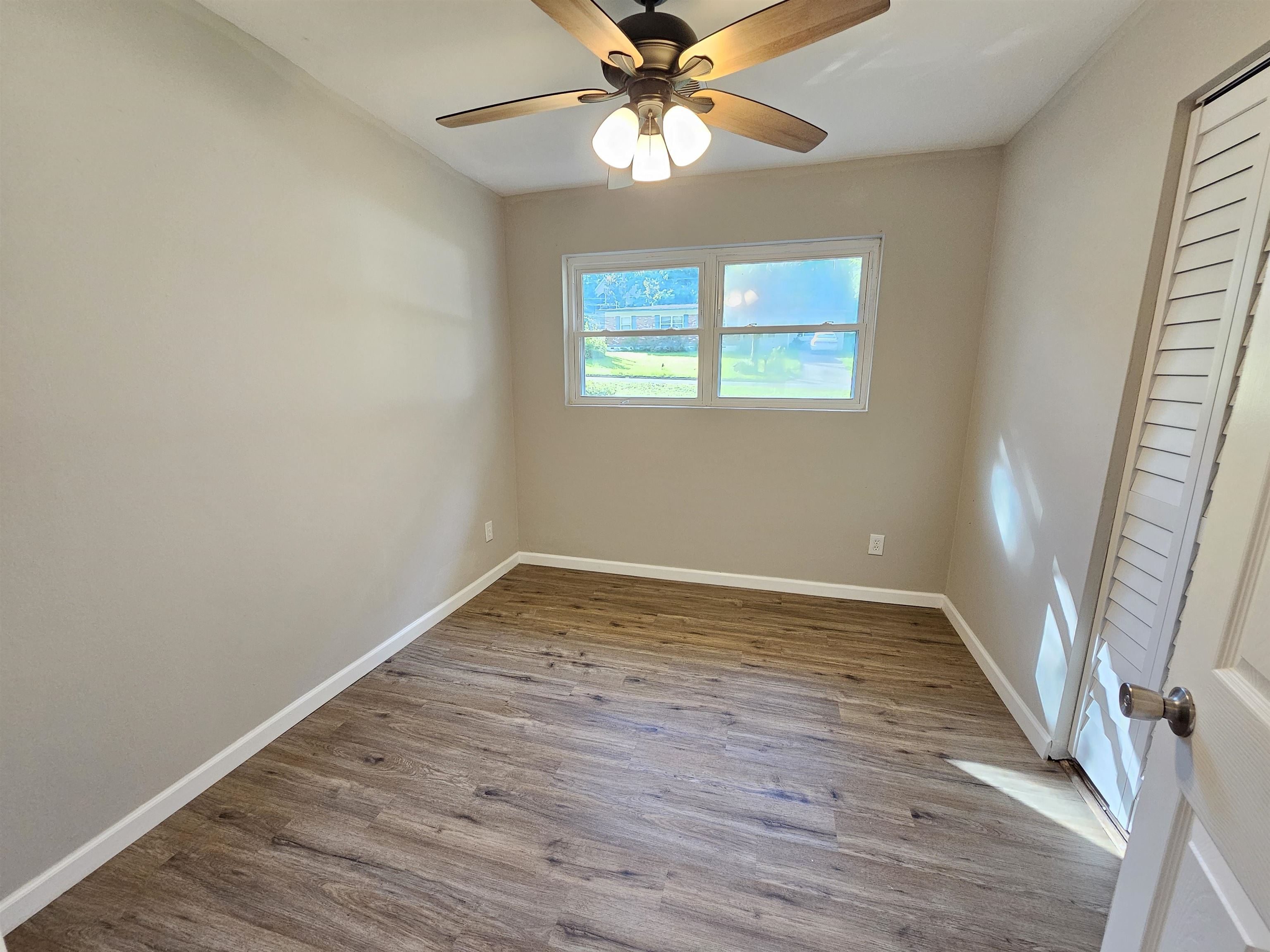 1709 Canterbury Street, Tallahassee, Texas image 17