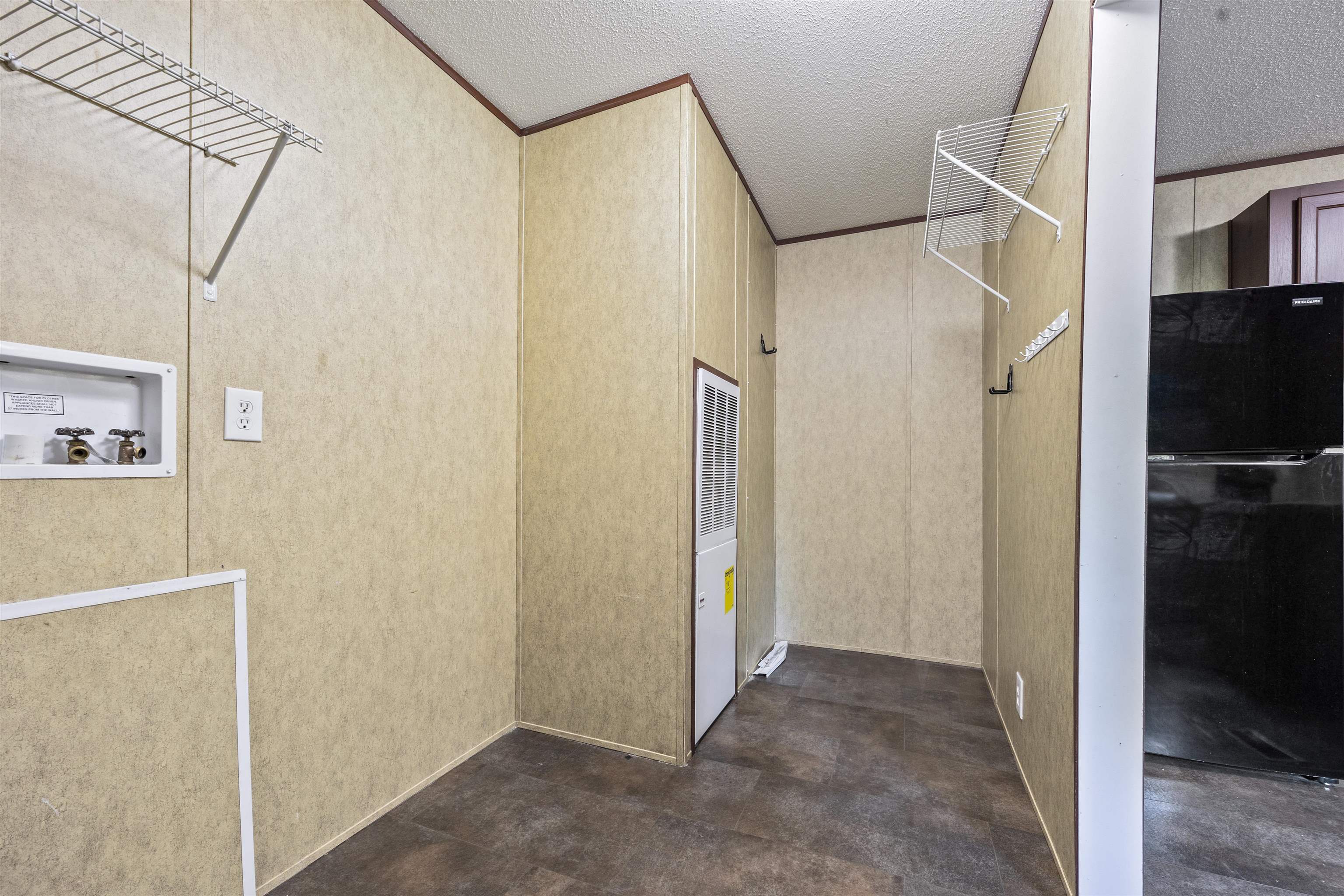 2940 N Courtney Rd, Perry, Florida image 9