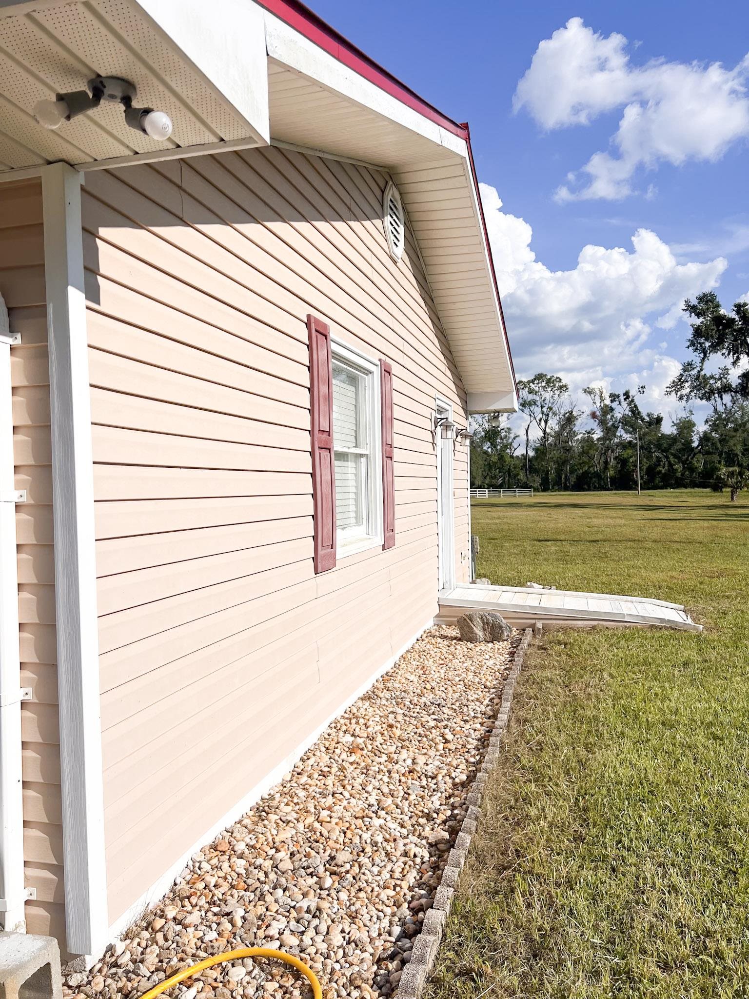 2048 W Gas Plant Road, Perry, Florida image 32