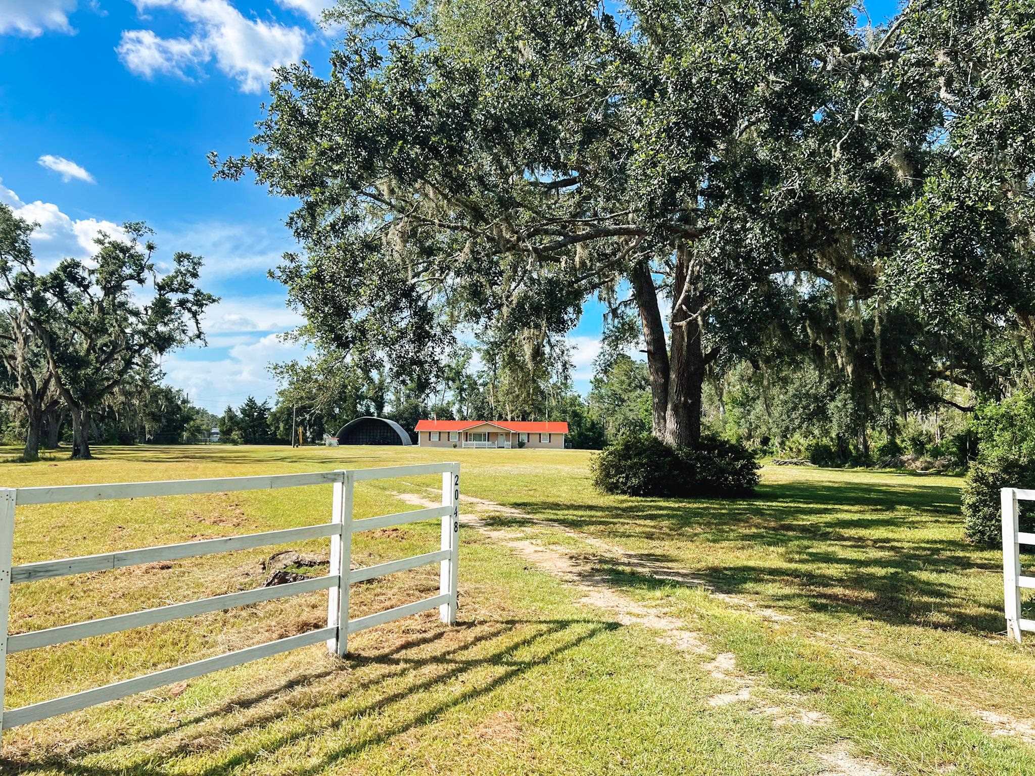 2048 W Gas Plant Road, Perry, Florida image 4