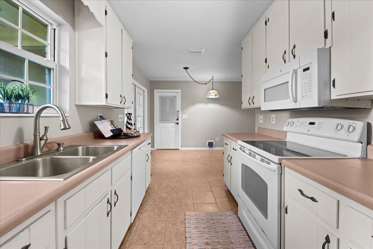 2927 Huntington, Tallahassee, Florida image 15