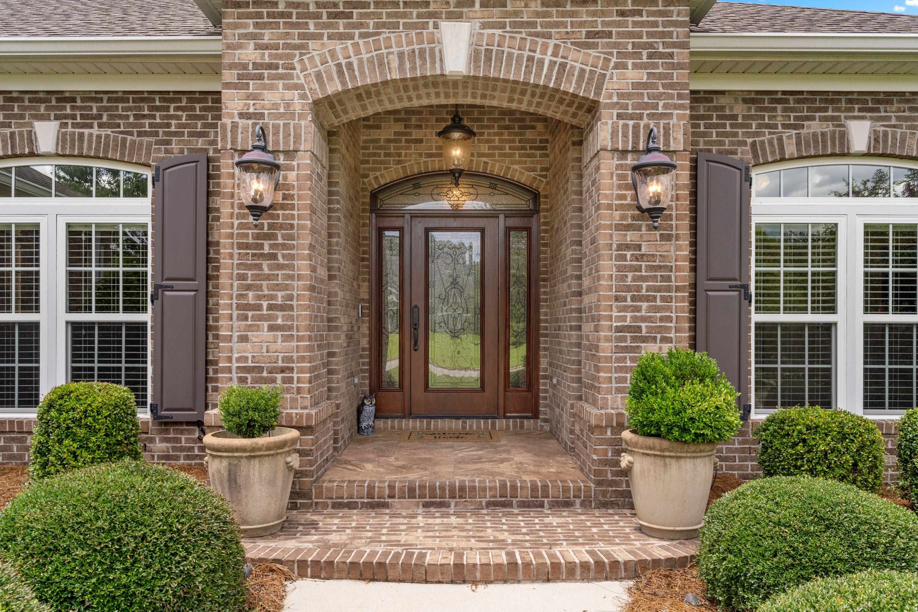 5731 Farnsworth Drive, Tallahassee, Florida image 2