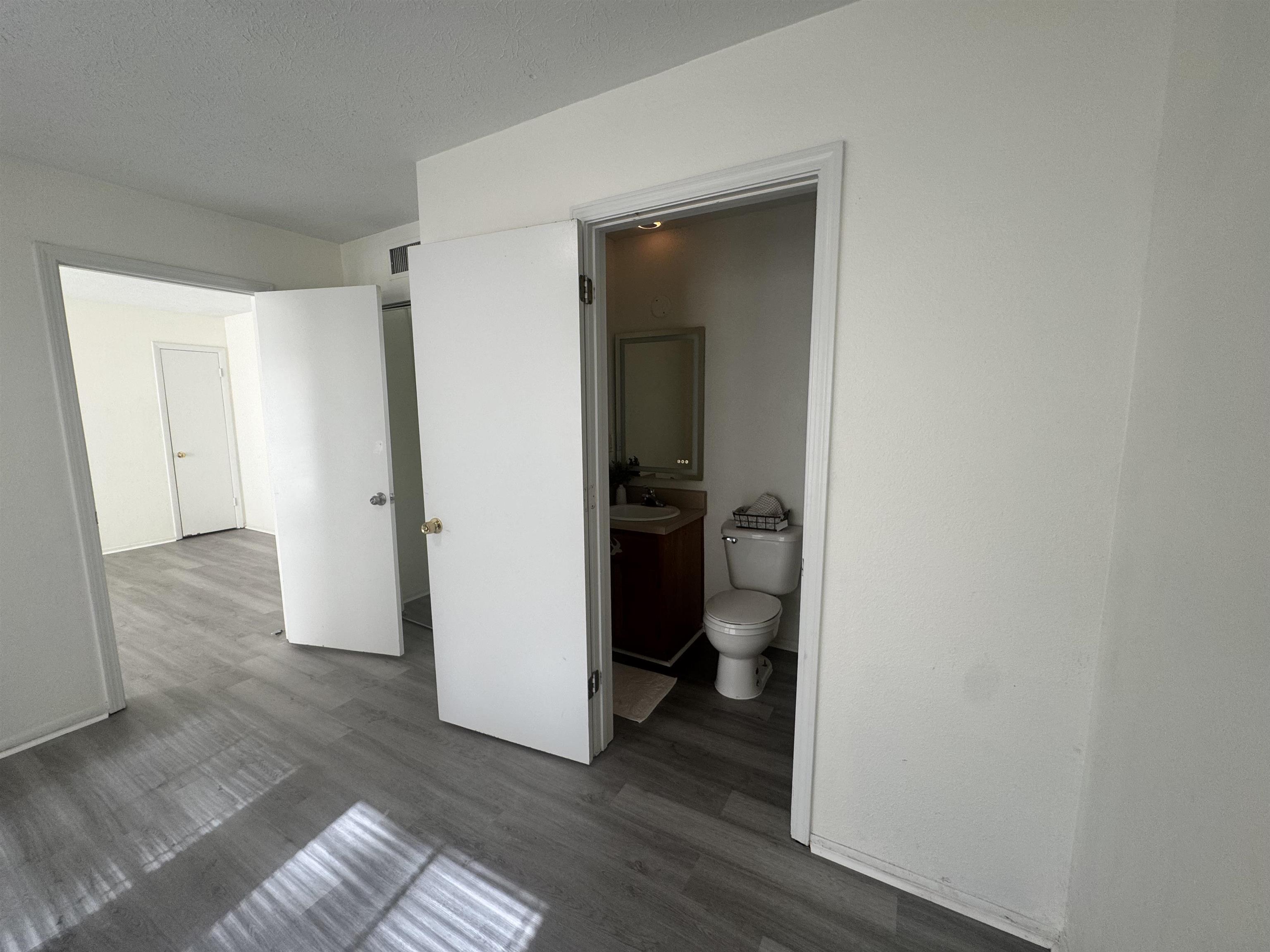 2020 Continental Avenue #111, Tallahassee, Florida image 5