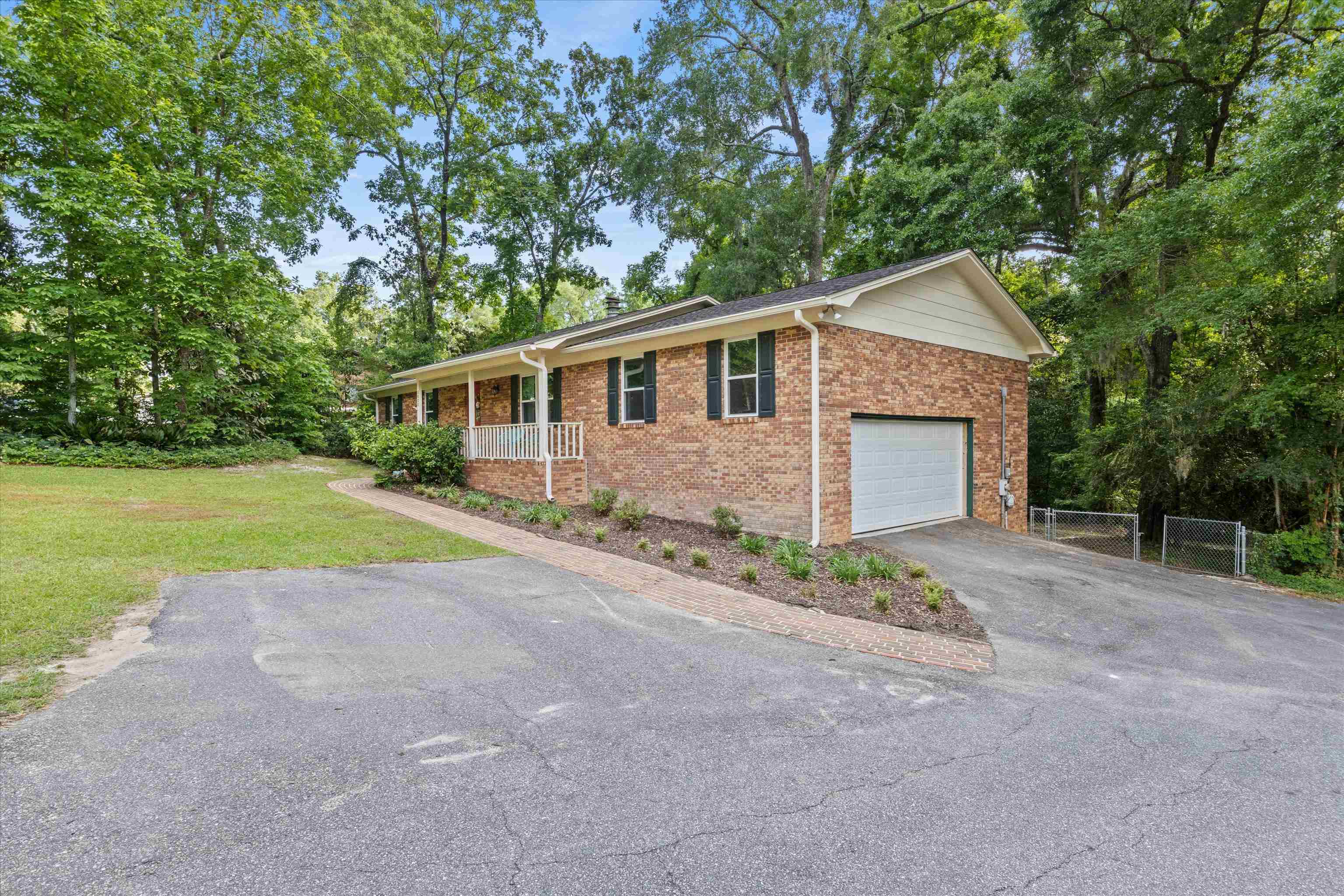 3620 Barbary Drive, Tallahassee, Florida image 3