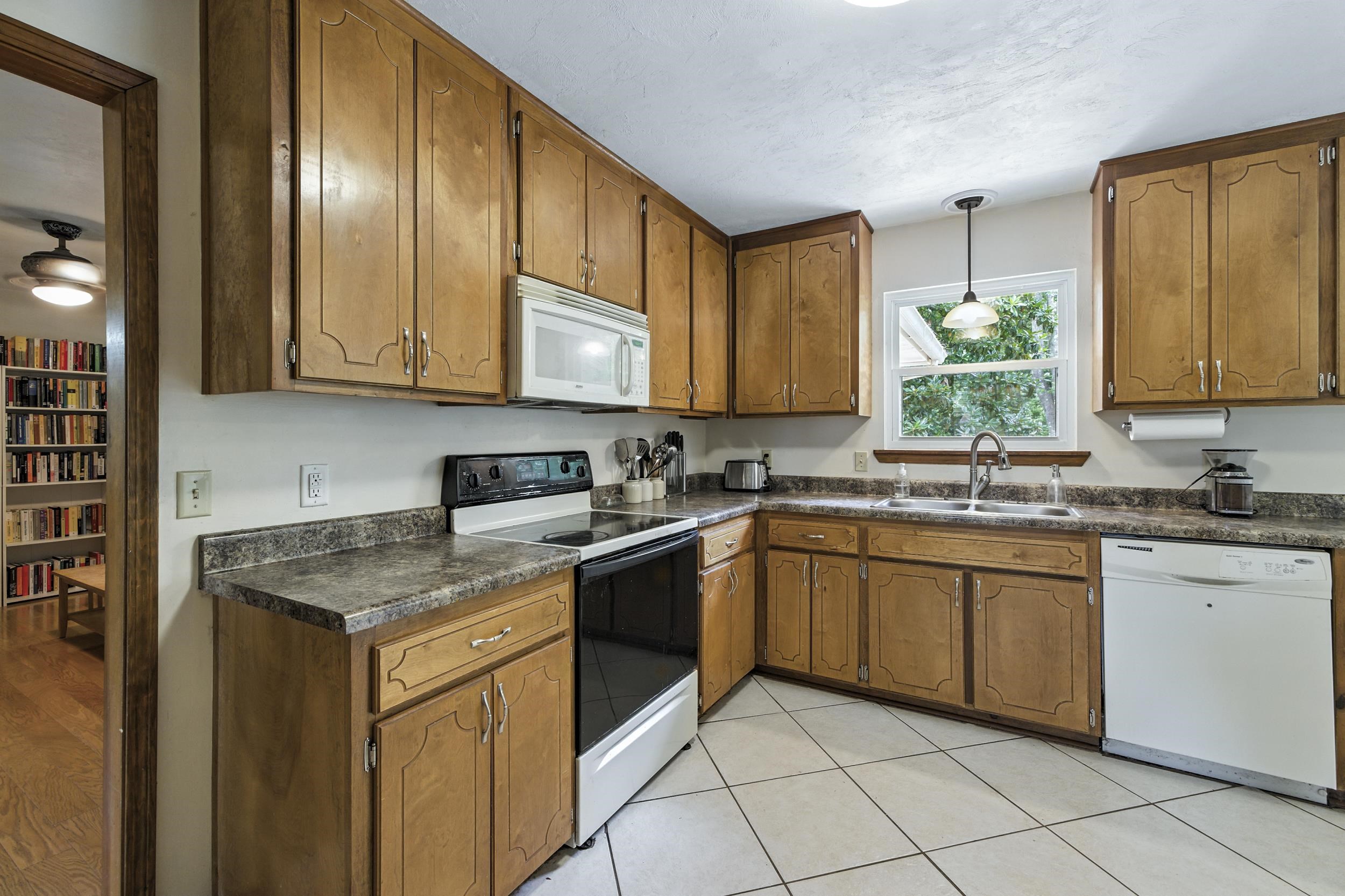 6705 Tim Tam Trail, Tallahassee, Florida image 18