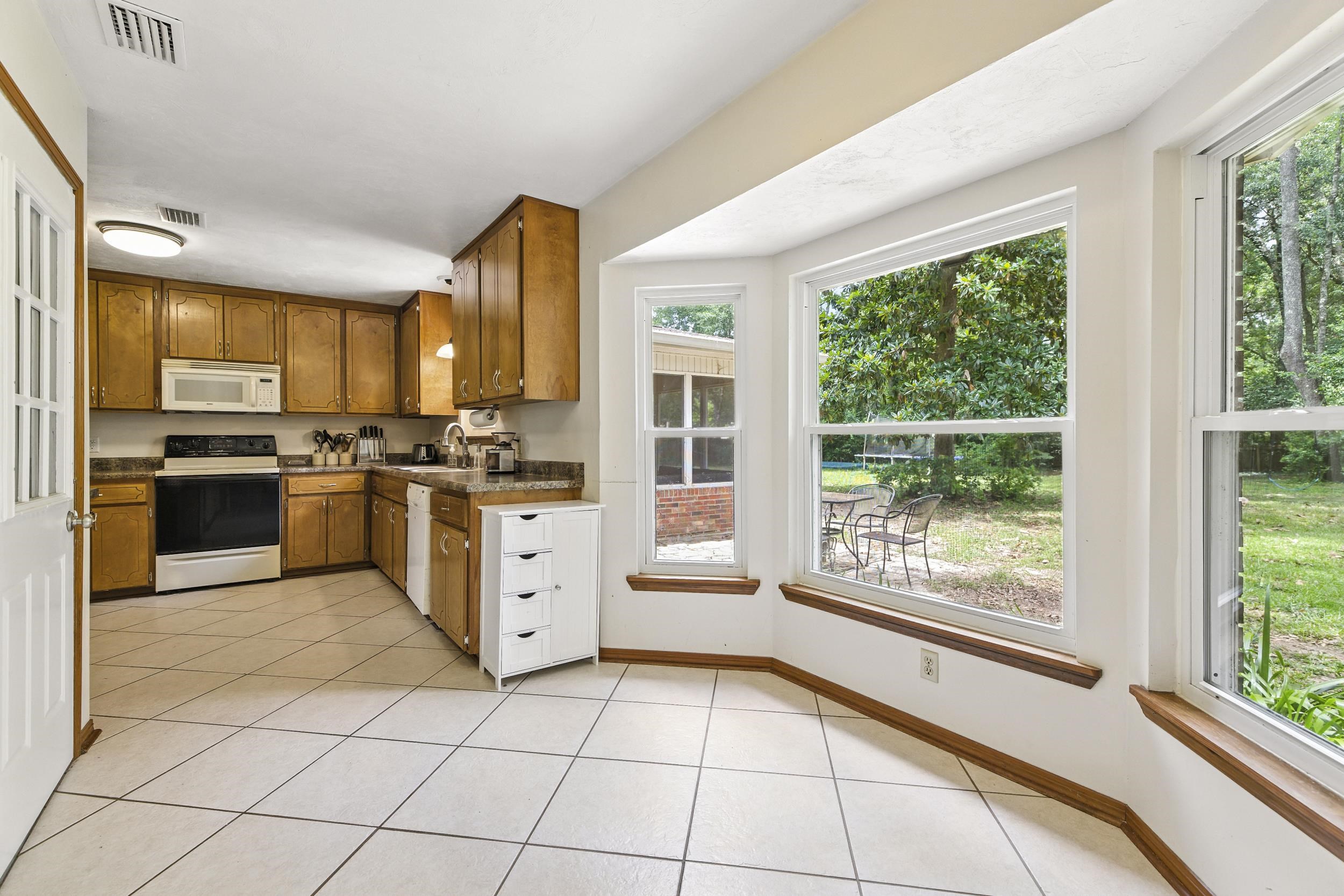 6705 Tim Tam Trail, Tallahassee, Florida image 24