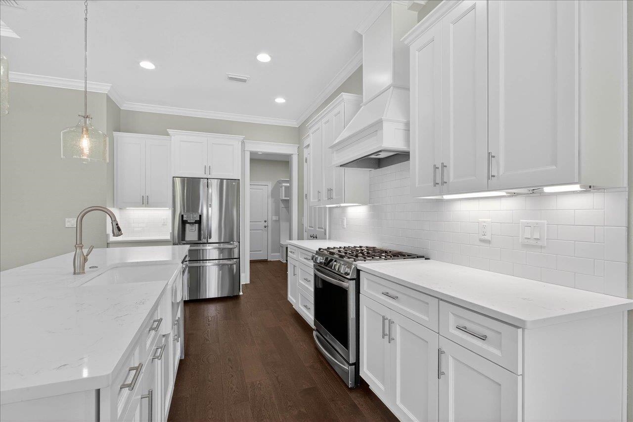 518 Knotted Pine Drive, Tallahassee, Florida image 17