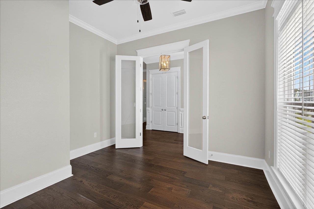 518 Knotted Pine Drive, Tallahassee, Florida image 9