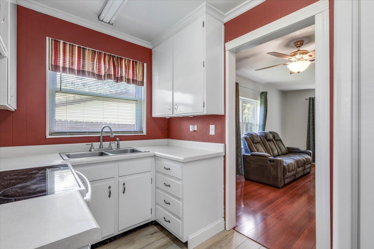 1529 Live Oak Drive #A, Tallahassee, Florida image 7