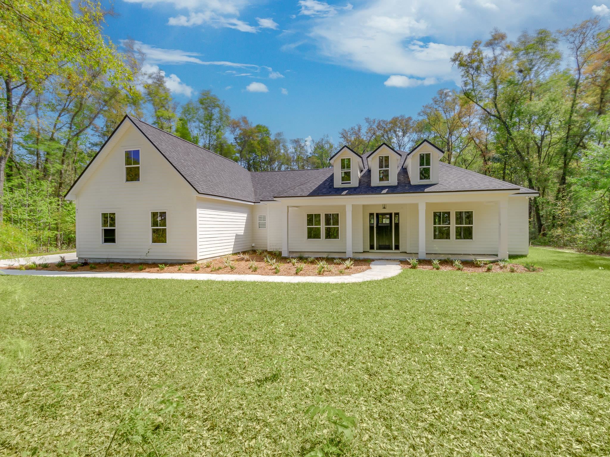 95 Country Club Drive, Crawfordville, Florida image 1