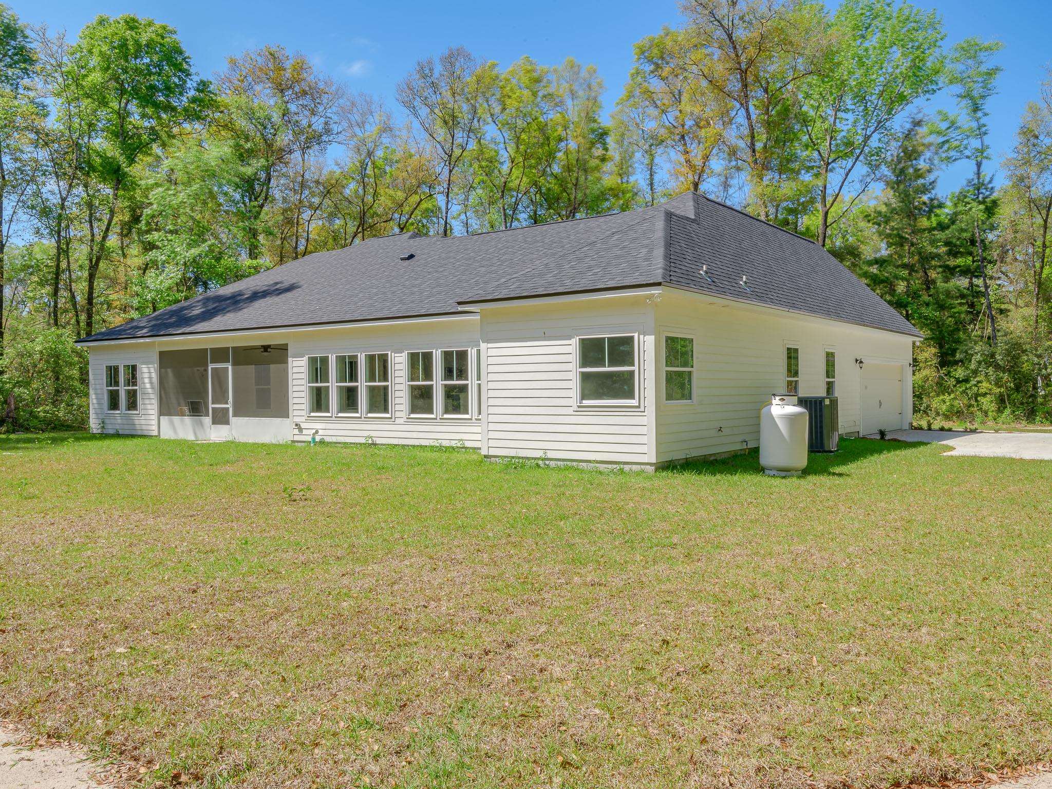 95 Country Club Drive, Crawfordville, Florida image 12