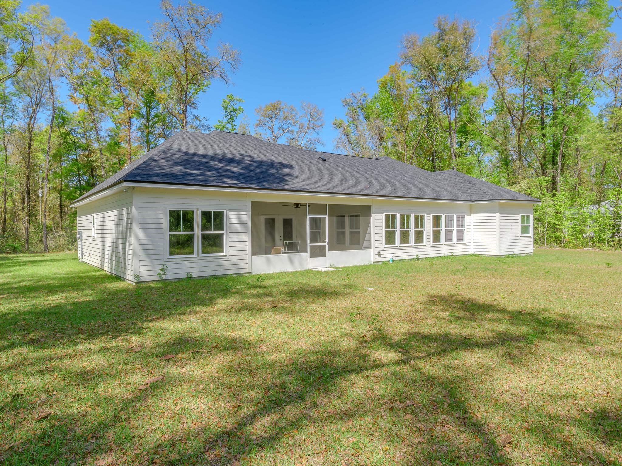 95 Country Club Drive, Crawfordville, Florida image 9