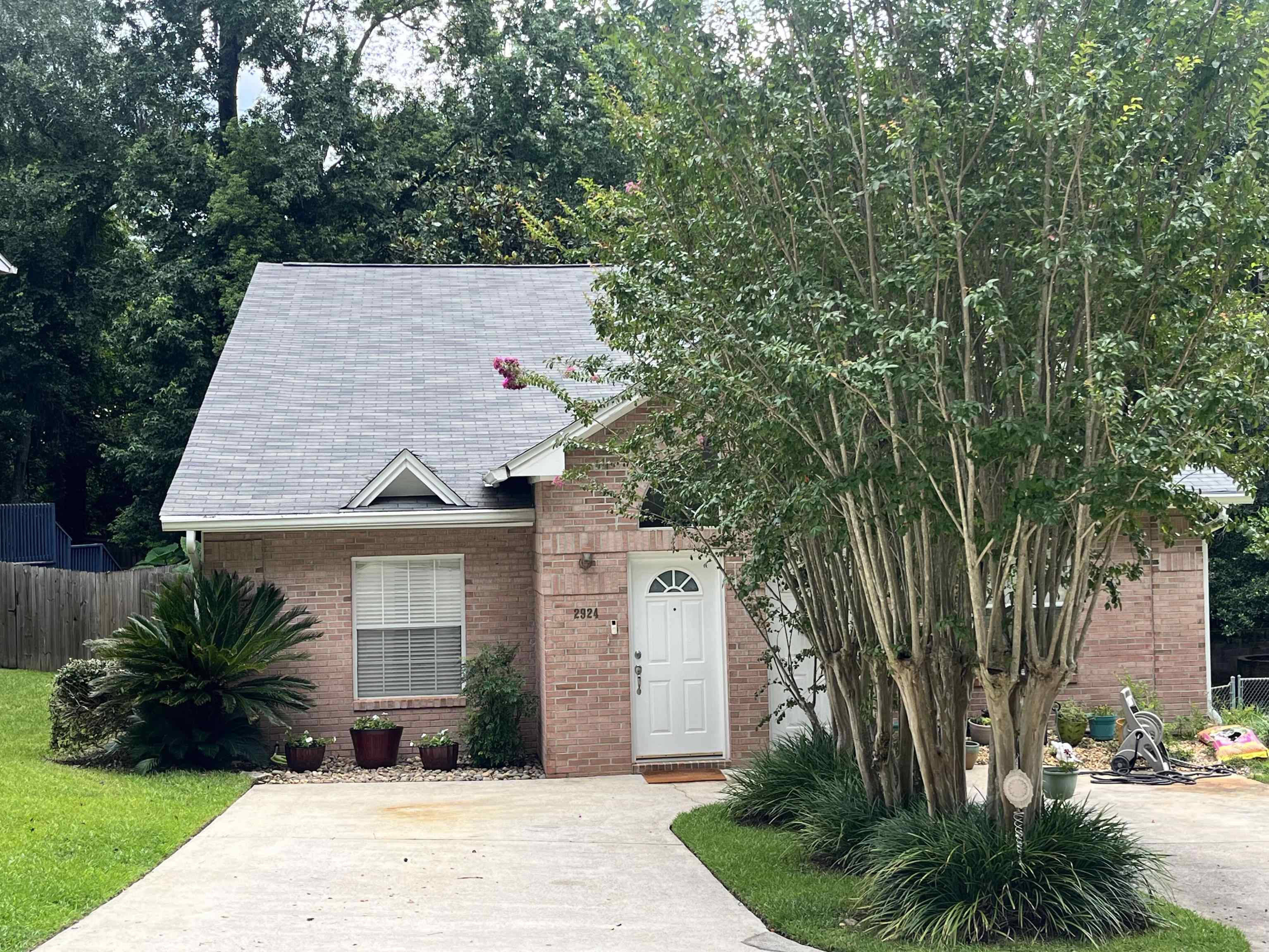 2924 Cross Creek Court, Tallahassee, Florida image 3