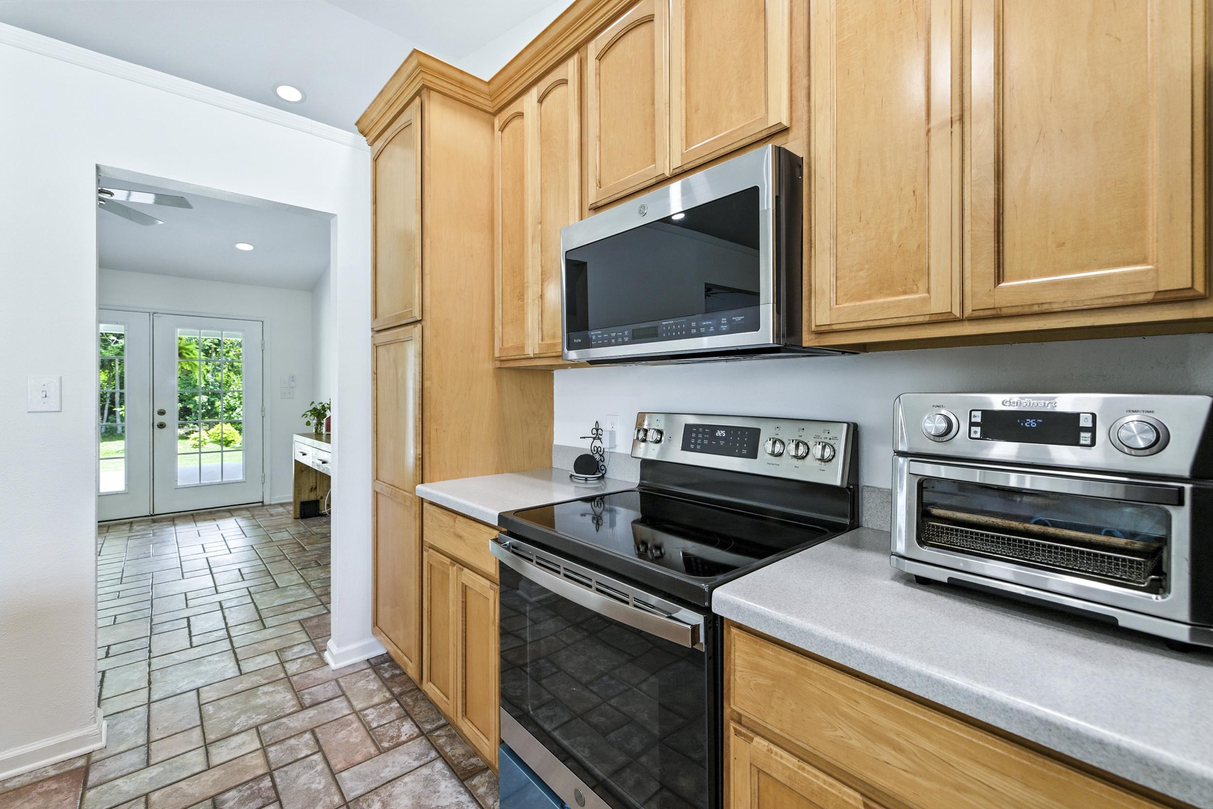 8734 Palencia Court, Tallahassee, Florida image 12