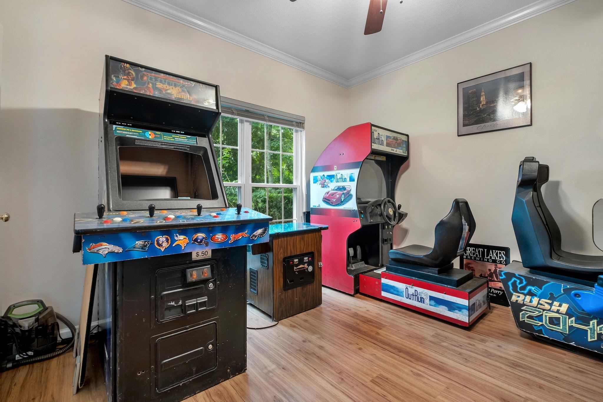 405 Holly Hill Court, Tallahassee, Texas image 10
