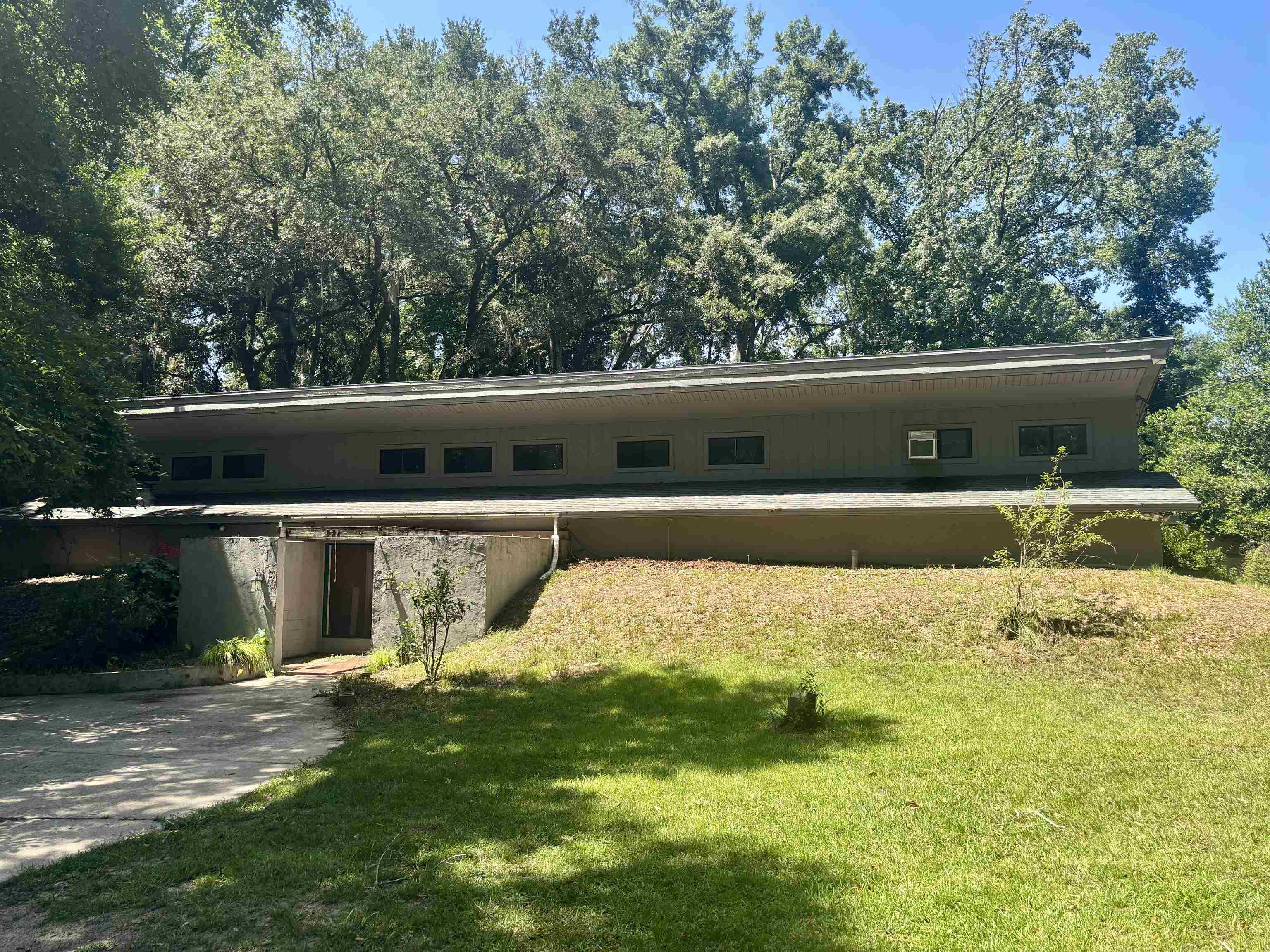 751 Rhoden Cove, Tallahassee, Florida image 1