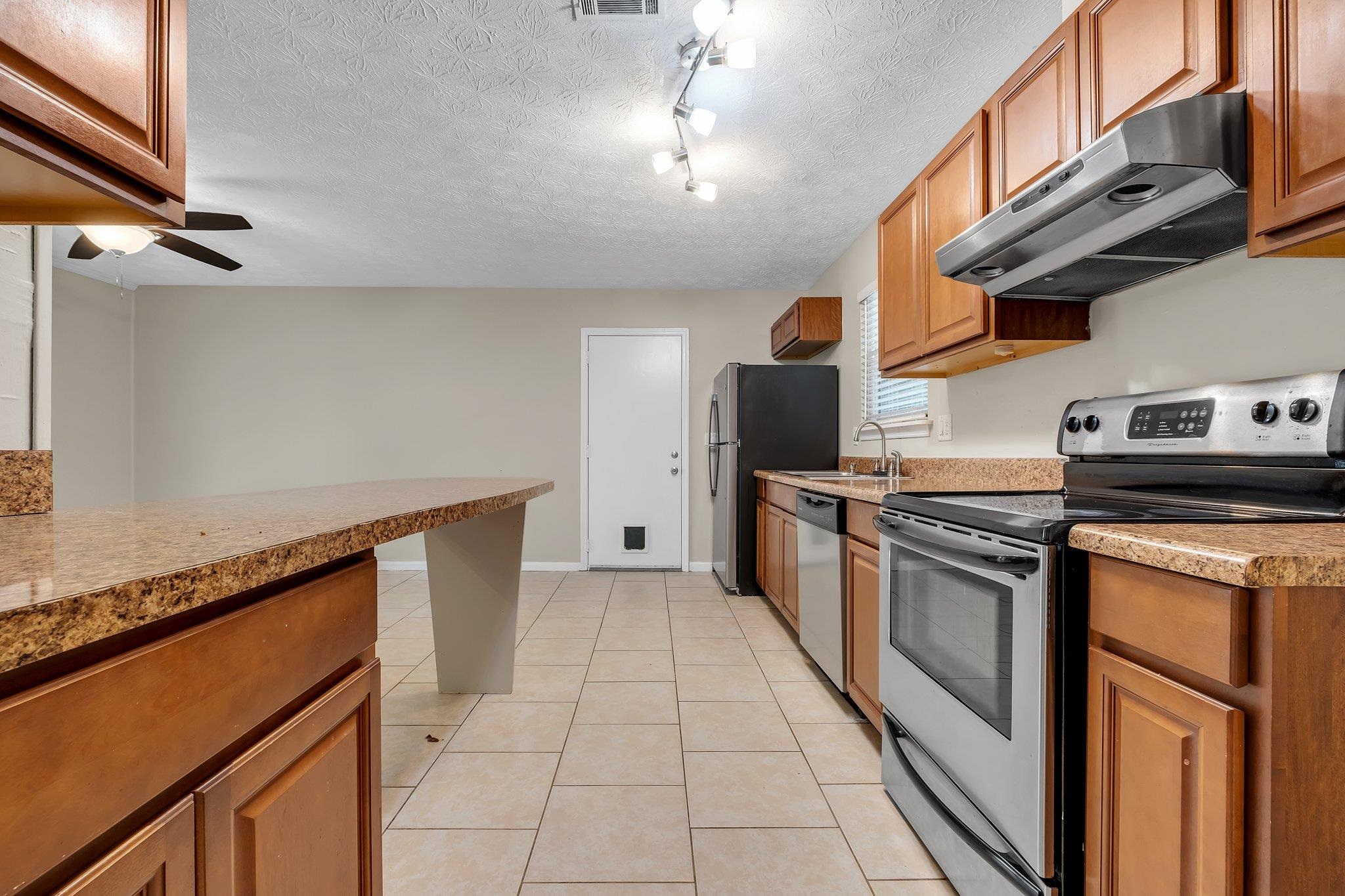 1819 Mayfair Road, Tallahassee, Florida image 8