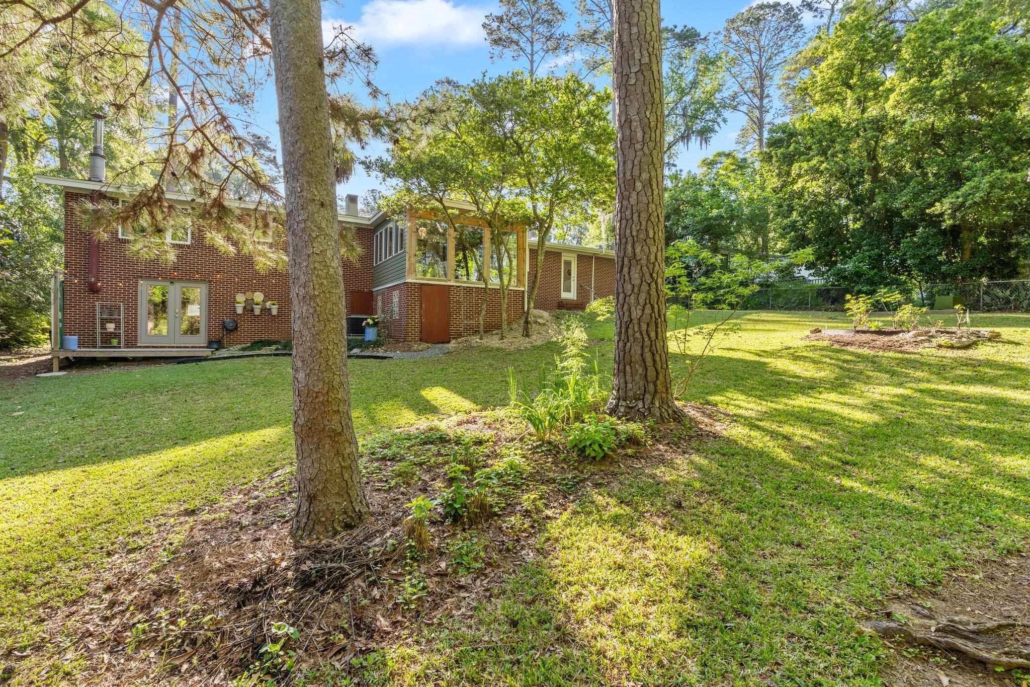 1906 Skyland Drive, Tallahassee, Florida image 32