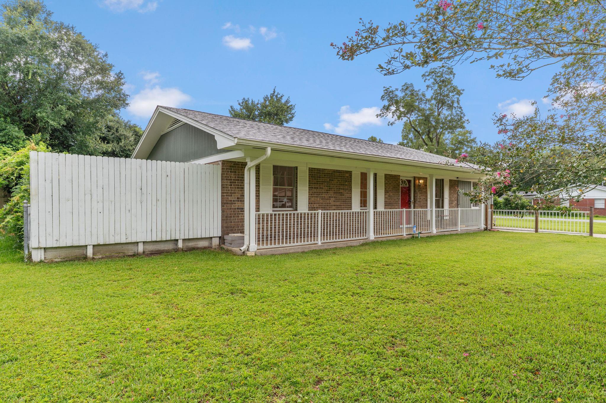 1855 Hopkins Drive, Tallahassee, Florida image 6