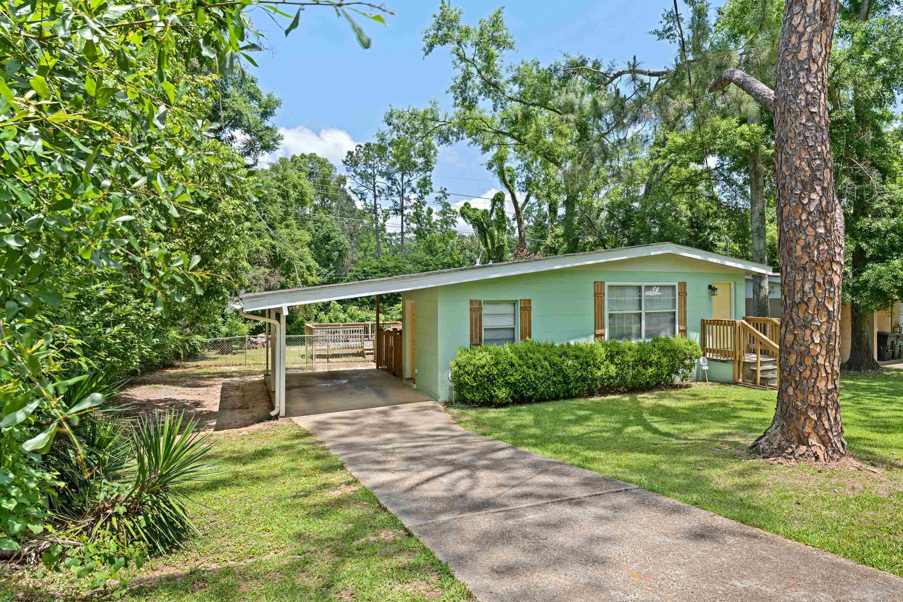 1658 Sharkey Street, Tallahassee, Florida image 5