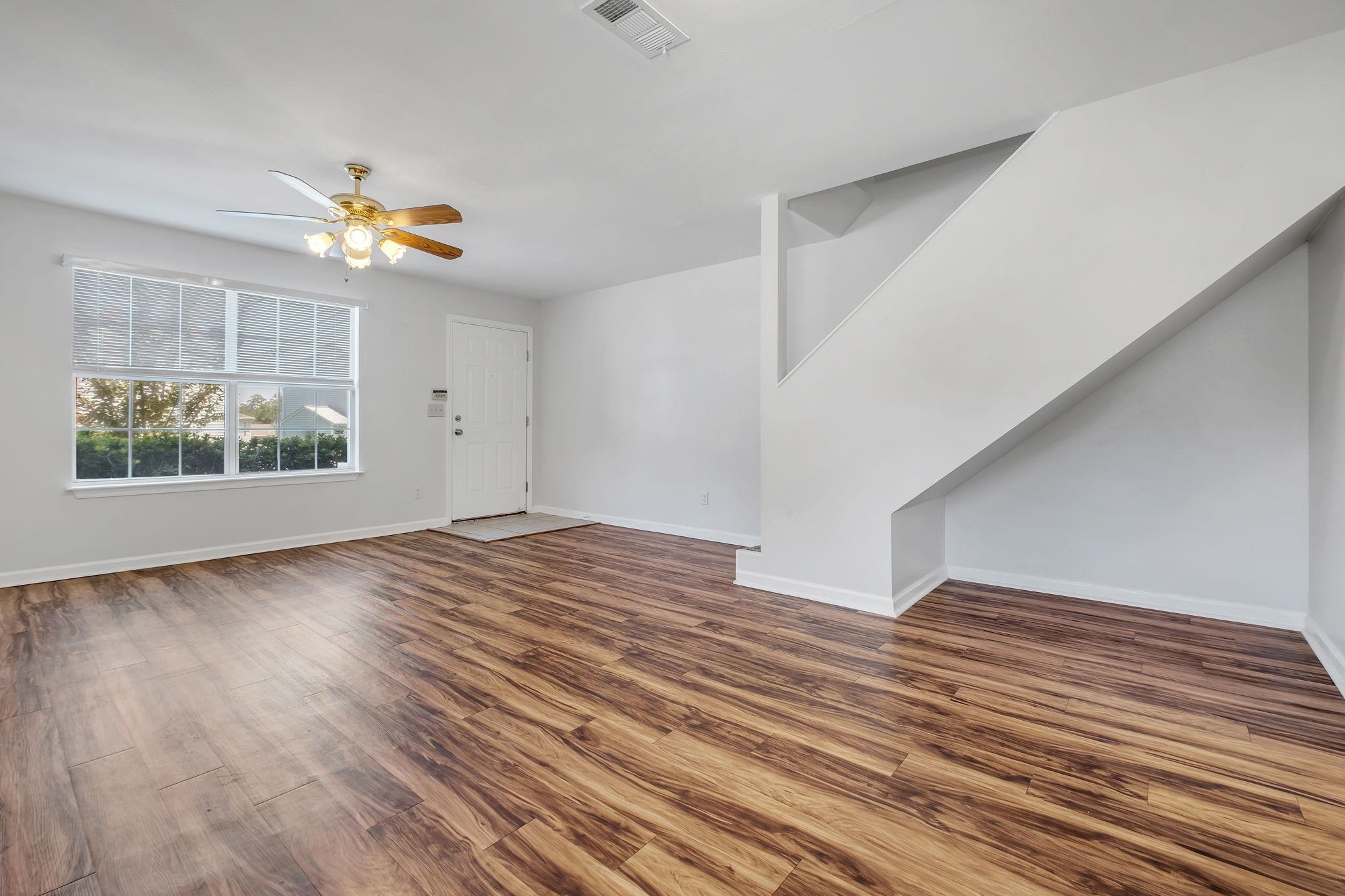 769 E Timberwood Circle, Tallahassee, Florida image 4