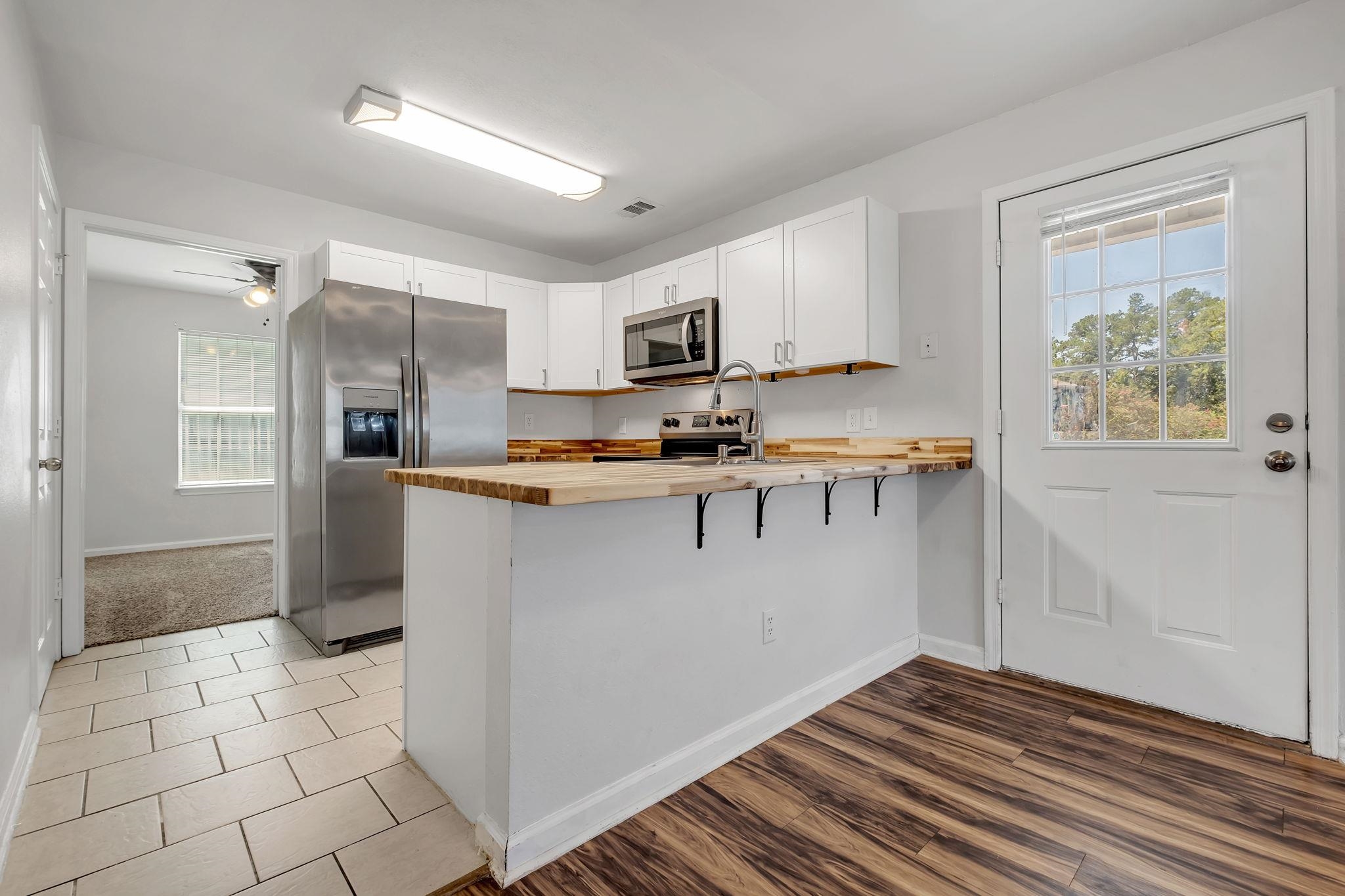 769 E Timberwood Circle, Tallahassee, Florida image 6