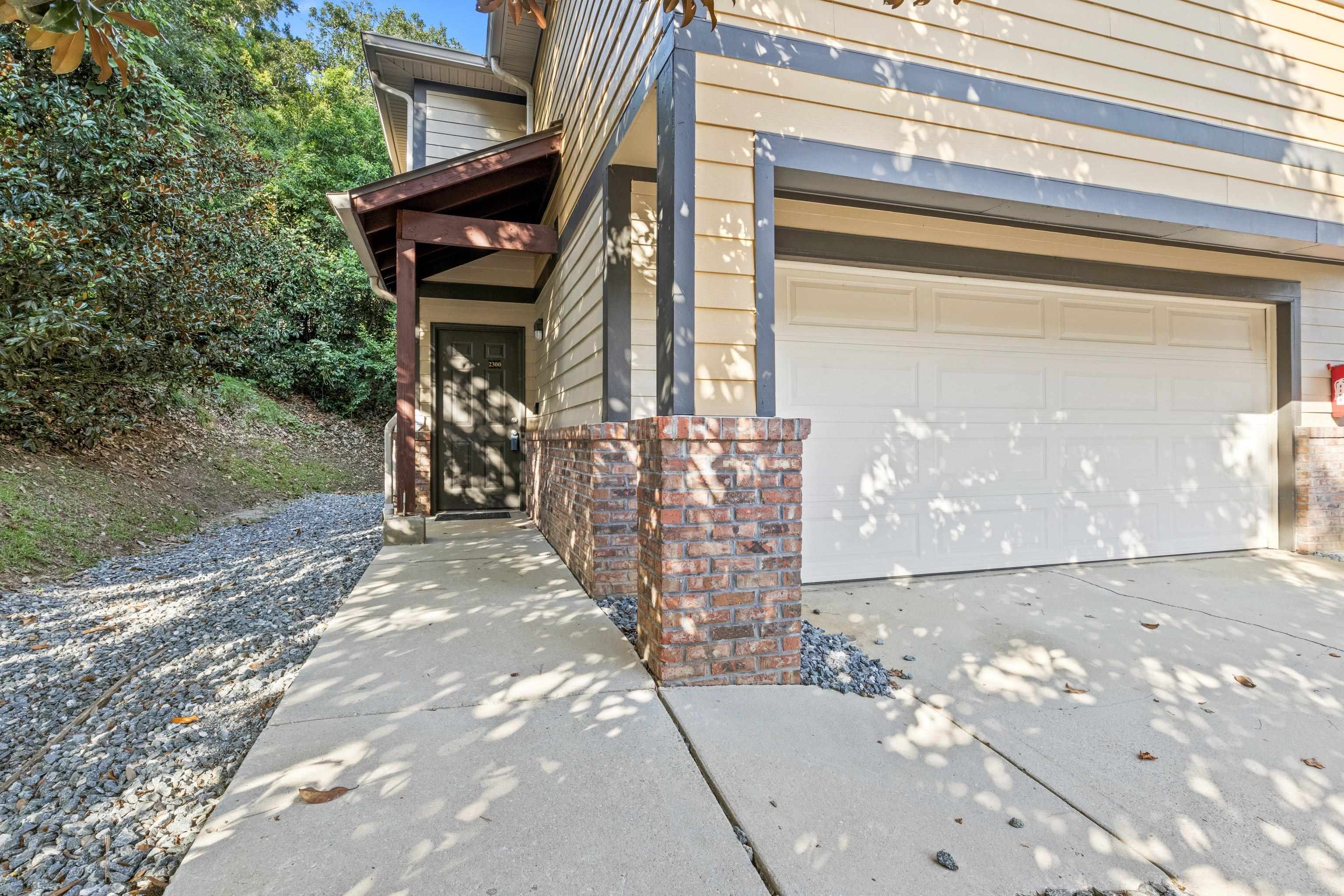 2300 Timber Oaks Lane #BLDG 1, Tallahassee, Florida image 2